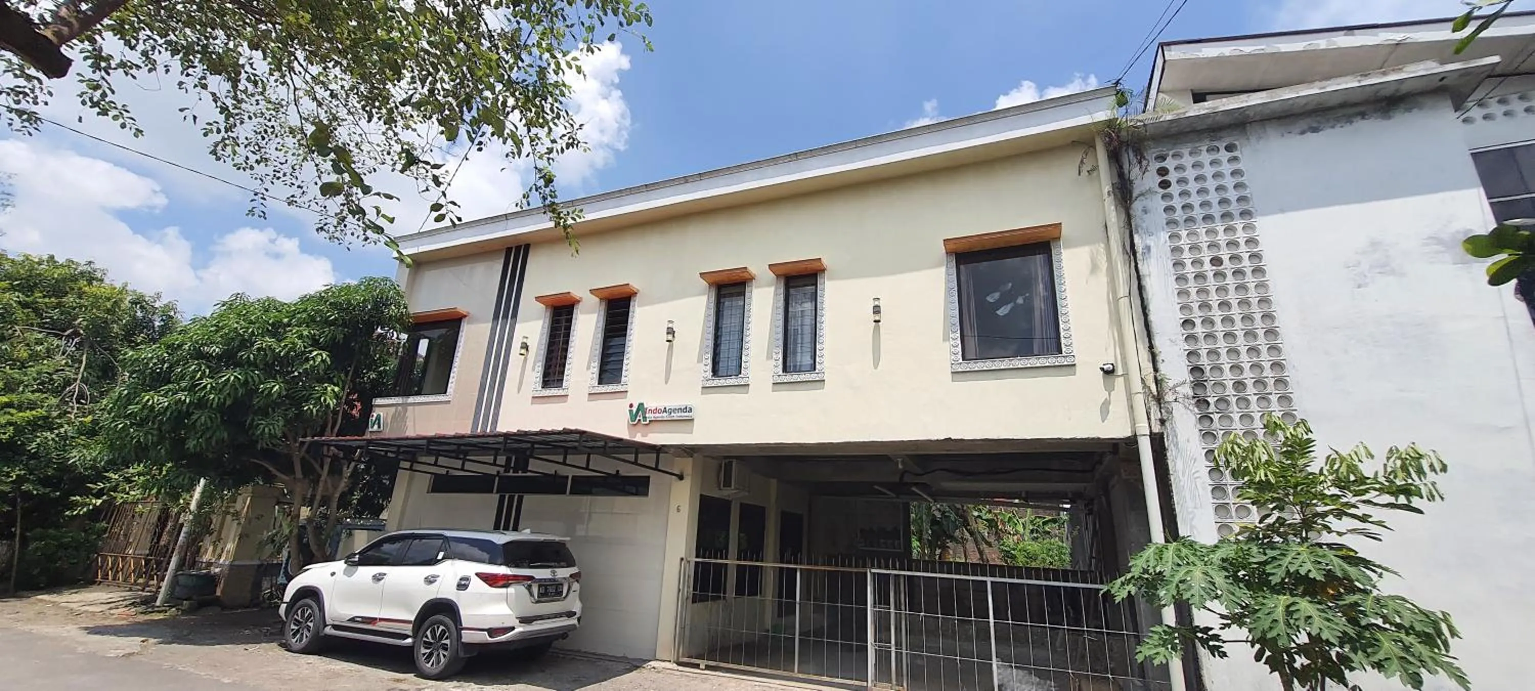 Property building in Solo Nadamax City Guest House Syariah