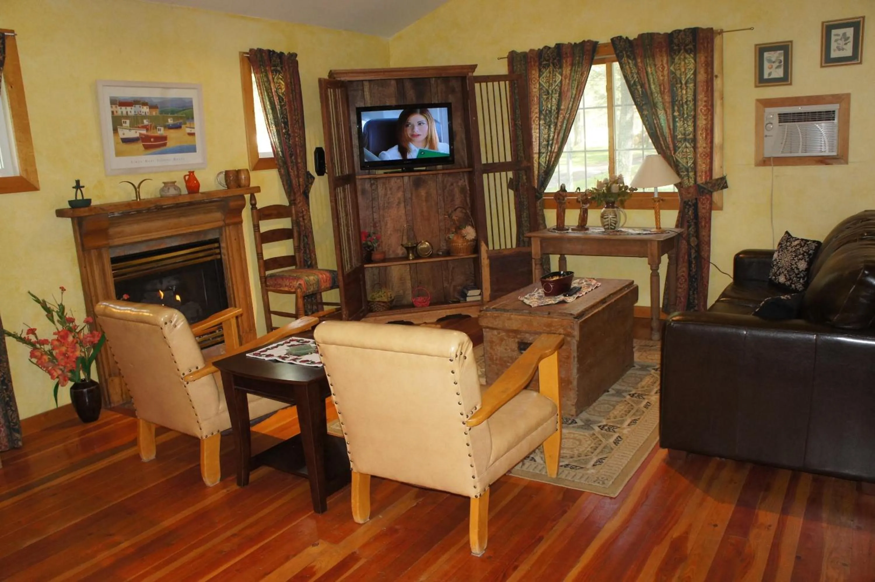 Living room in Fairmont Mountain Bungalows