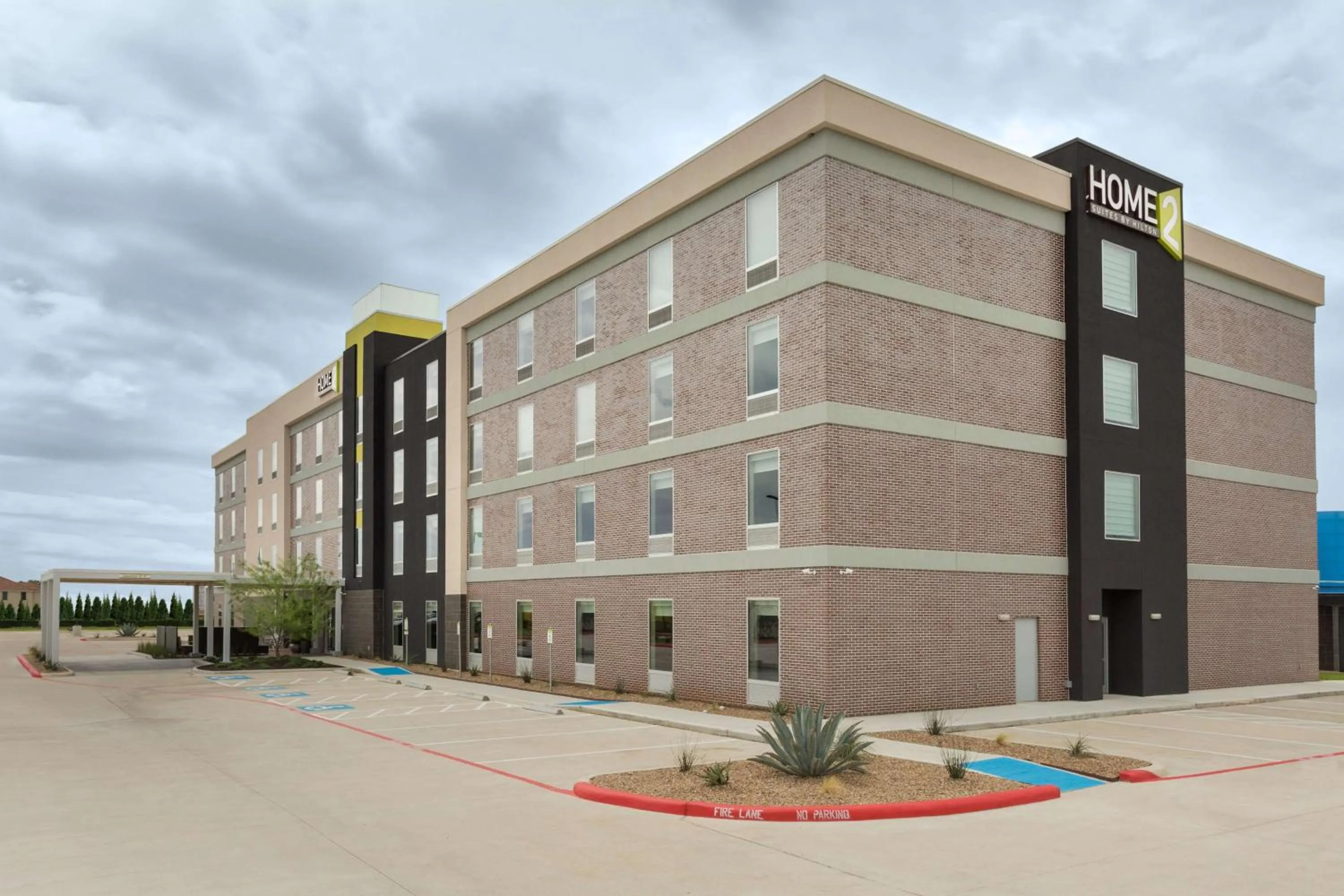 Property building in Home2 Suites by Hilton Houston Katy
