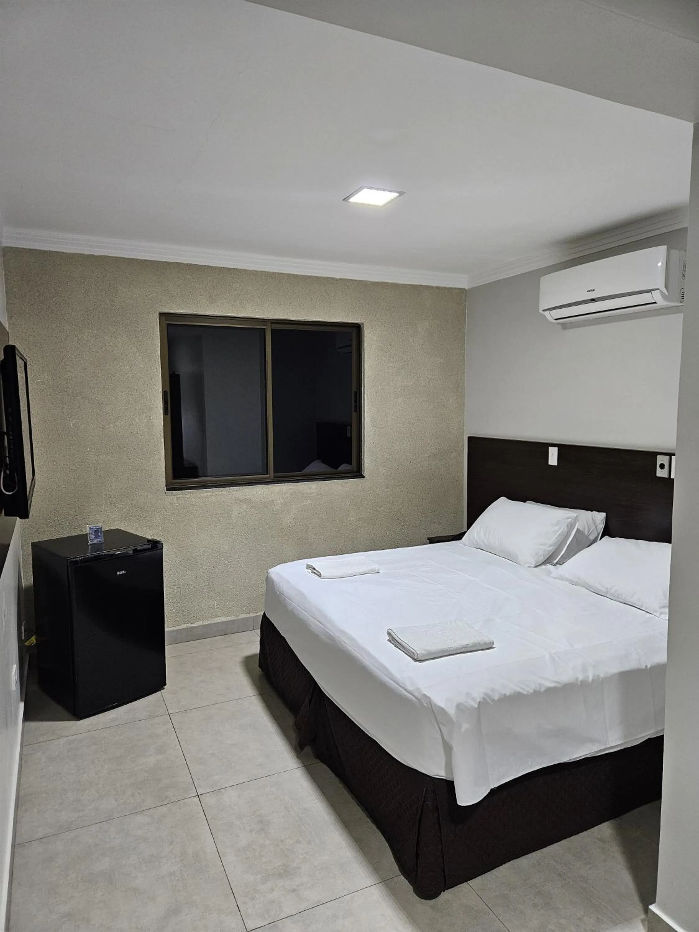 Bed in Master Gold Hotel Express