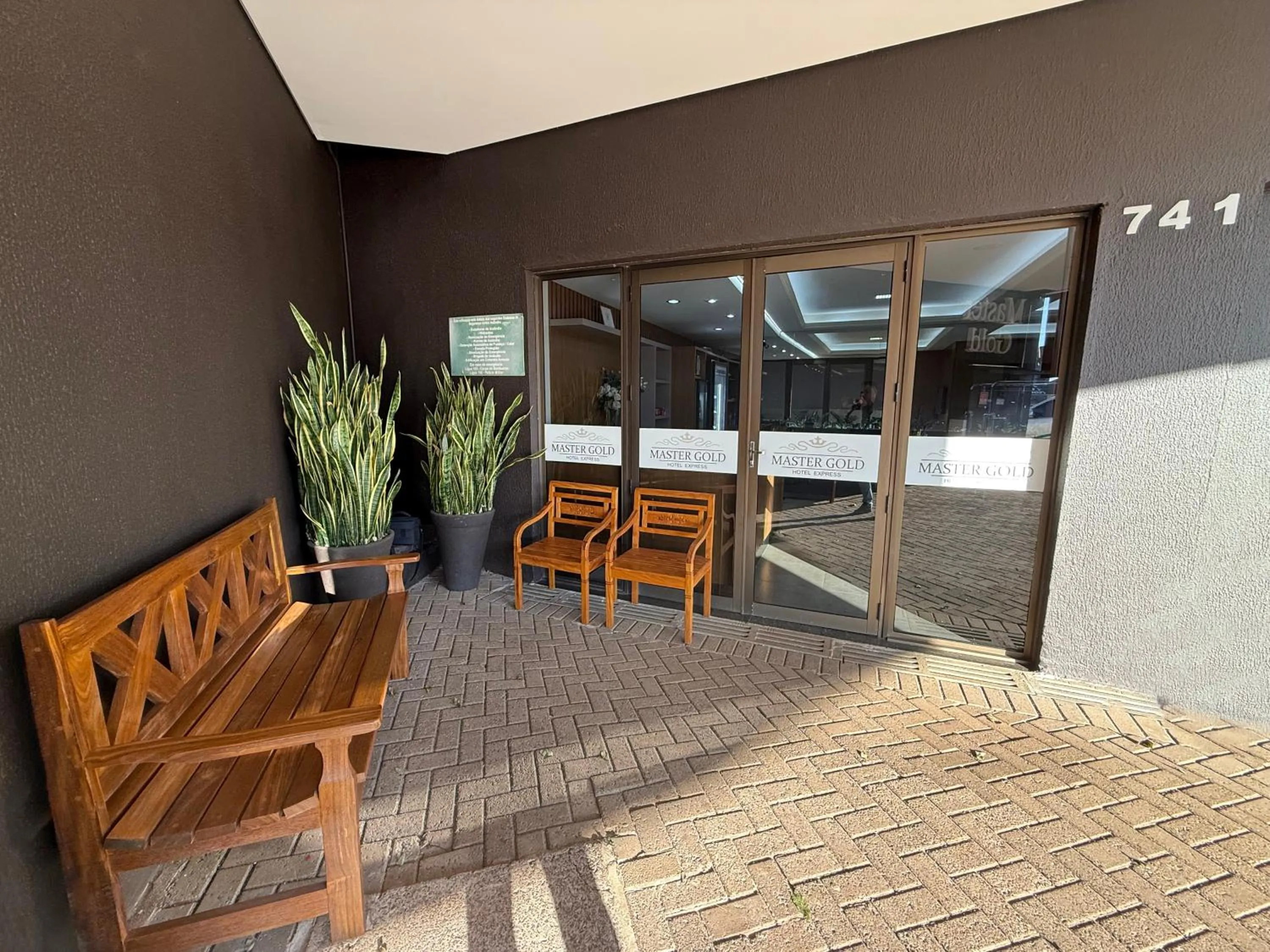 Patio in Master Gold Hotel Express