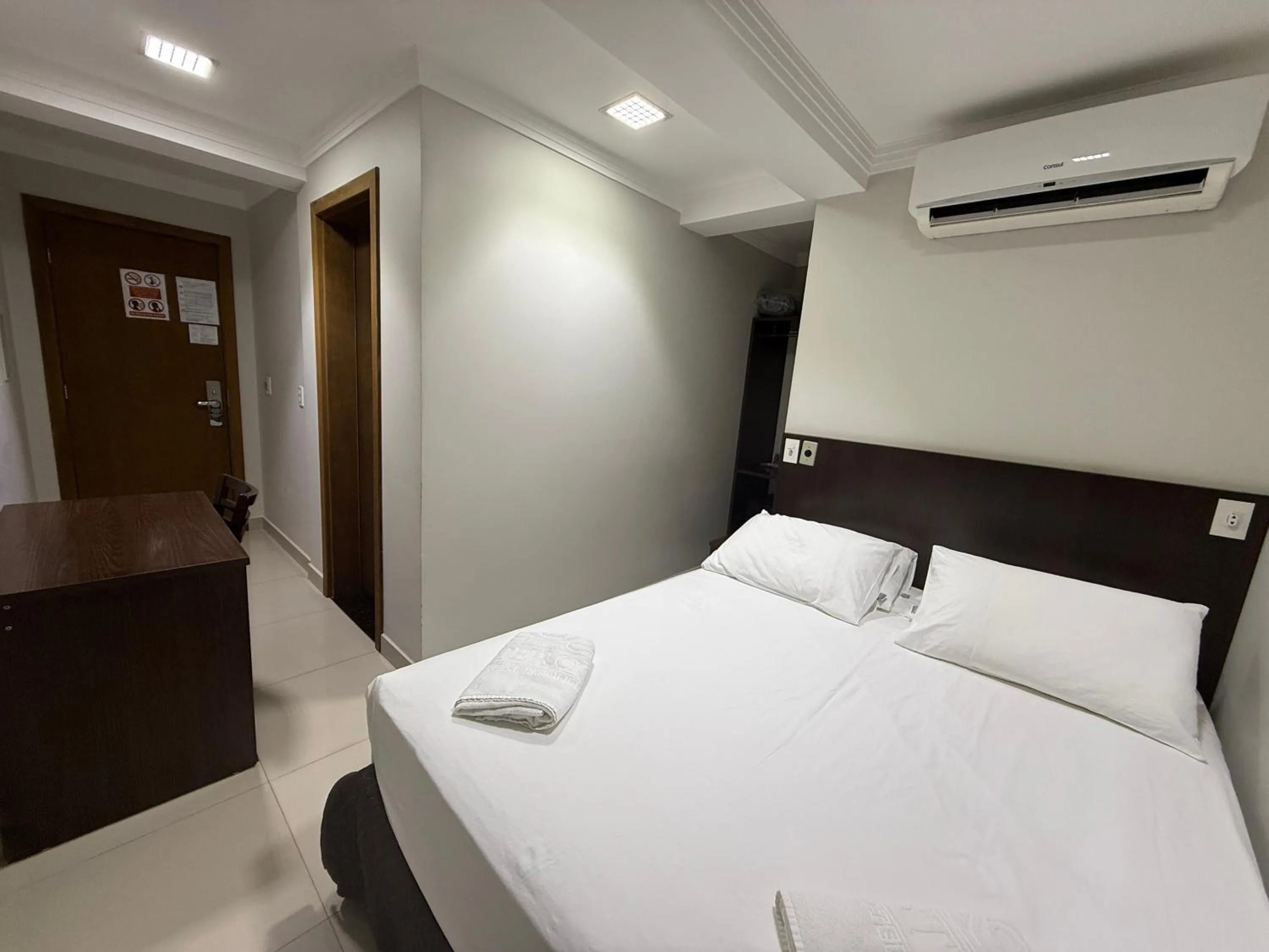 Photo of the whole room, Bed in Master Gold Hotel Express