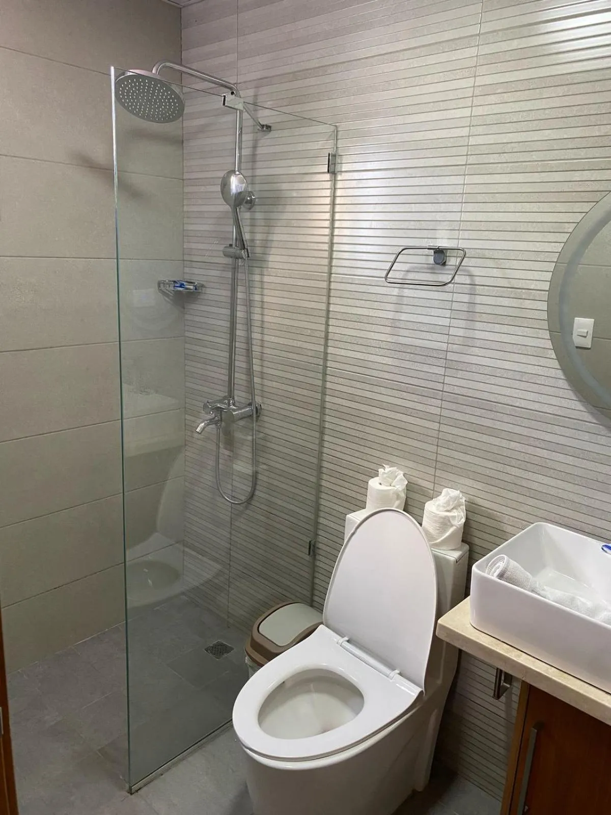 Shower in New Garden Hotel