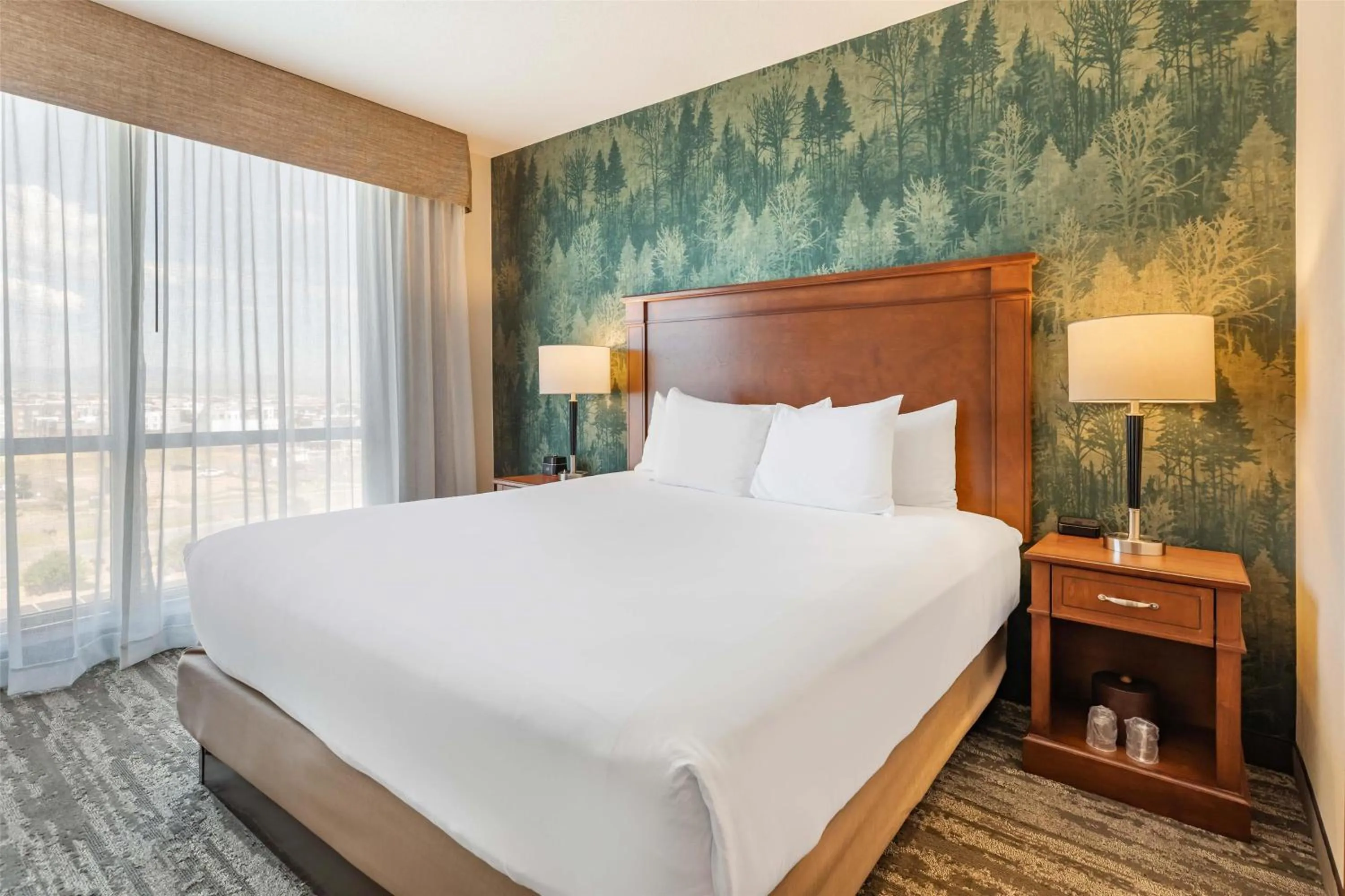 Bedroom, Bed in Drury Plaza Hotel Denver Central Park