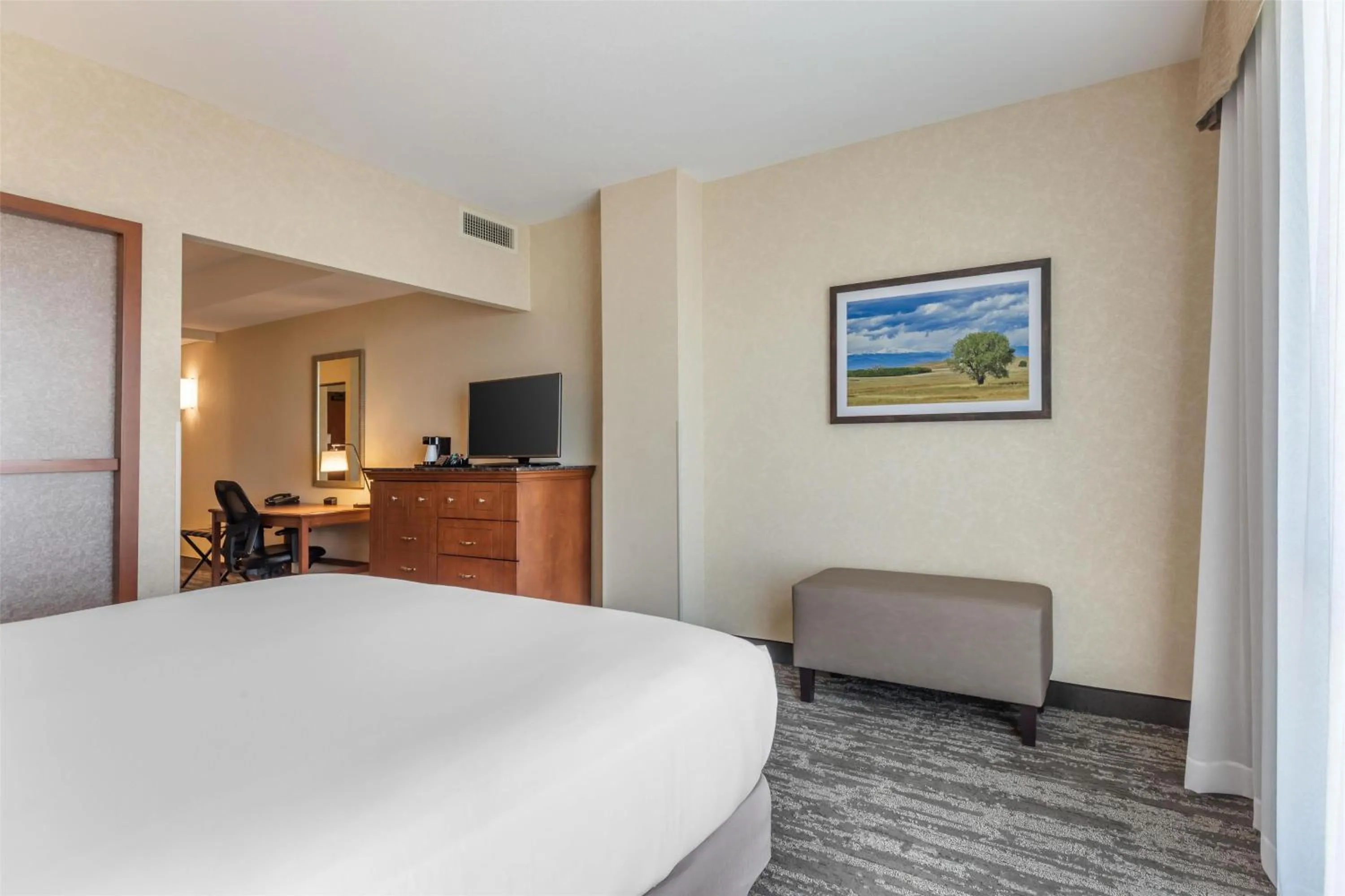 Bedroom, Bed in Drury Plaza Hotel Denver Central Park