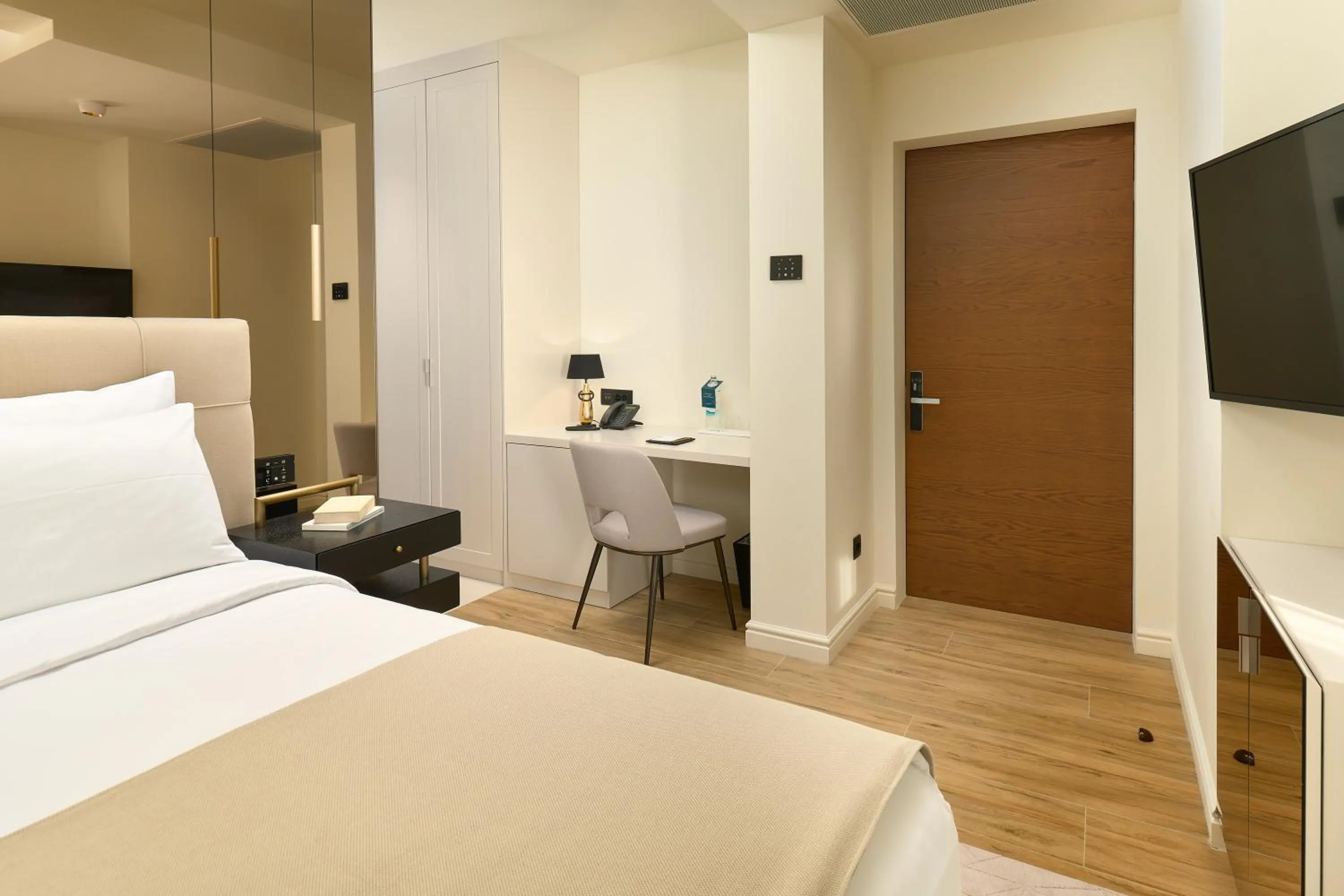 Bed in Mirari Boutique Hotel