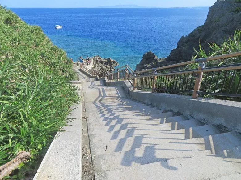 Holiday House Ryukyu-an "MUSIC HOSTEL"