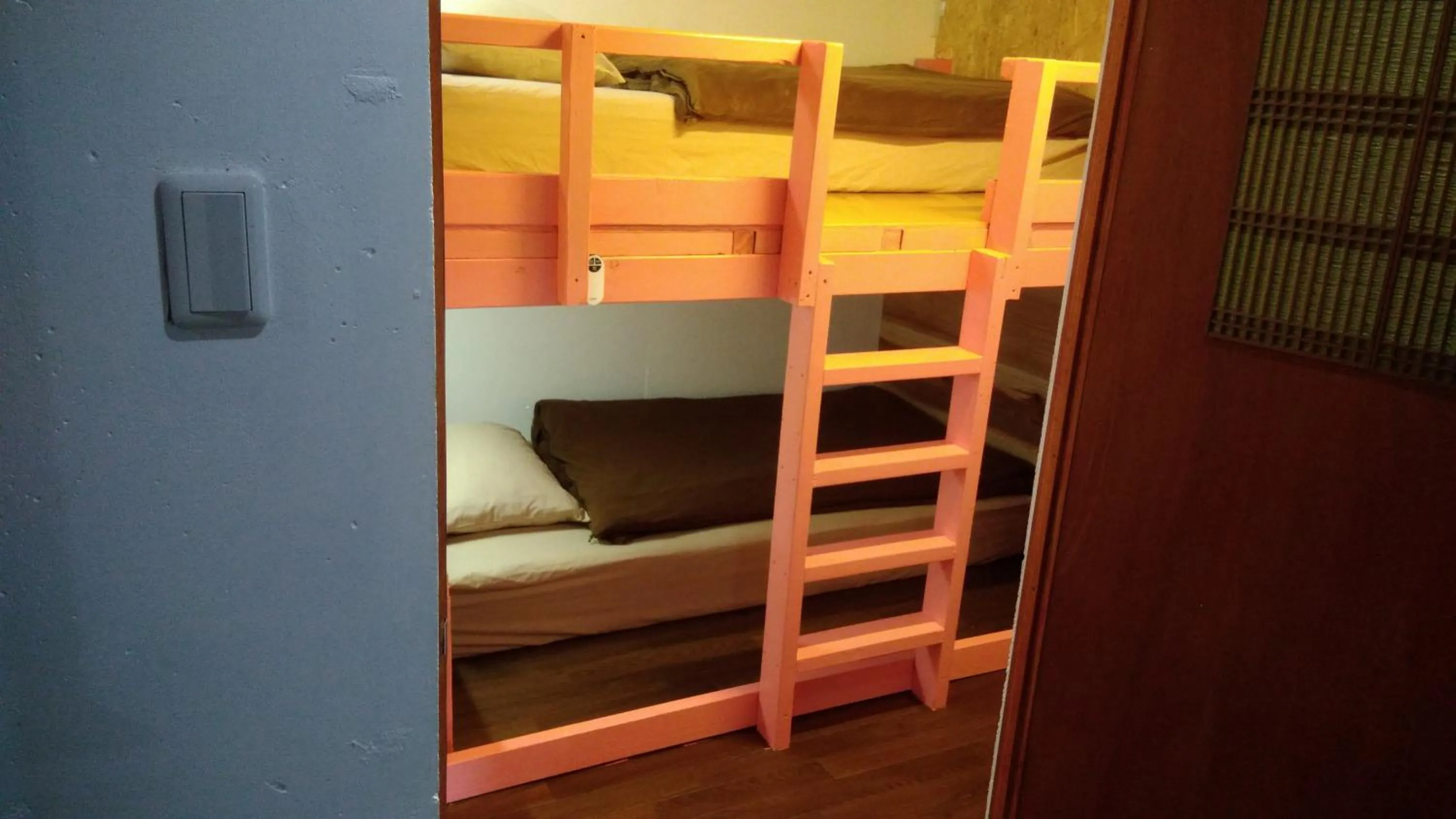 Bed in Holiday House Ryukyu-an "MUSIC HOSTEL"