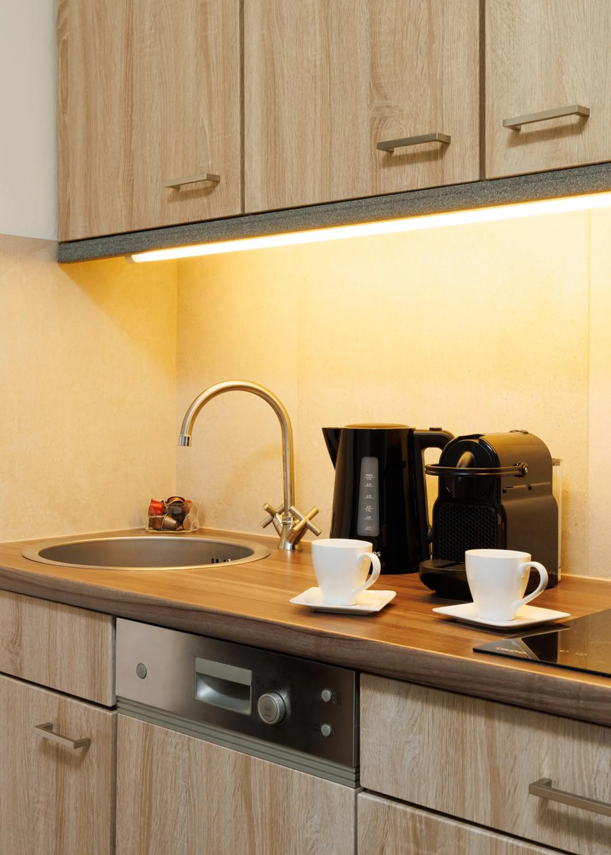 Coffee/tea facilities in NEU! Apartment mit Klimaanlage, nahe Hauptbahnhof