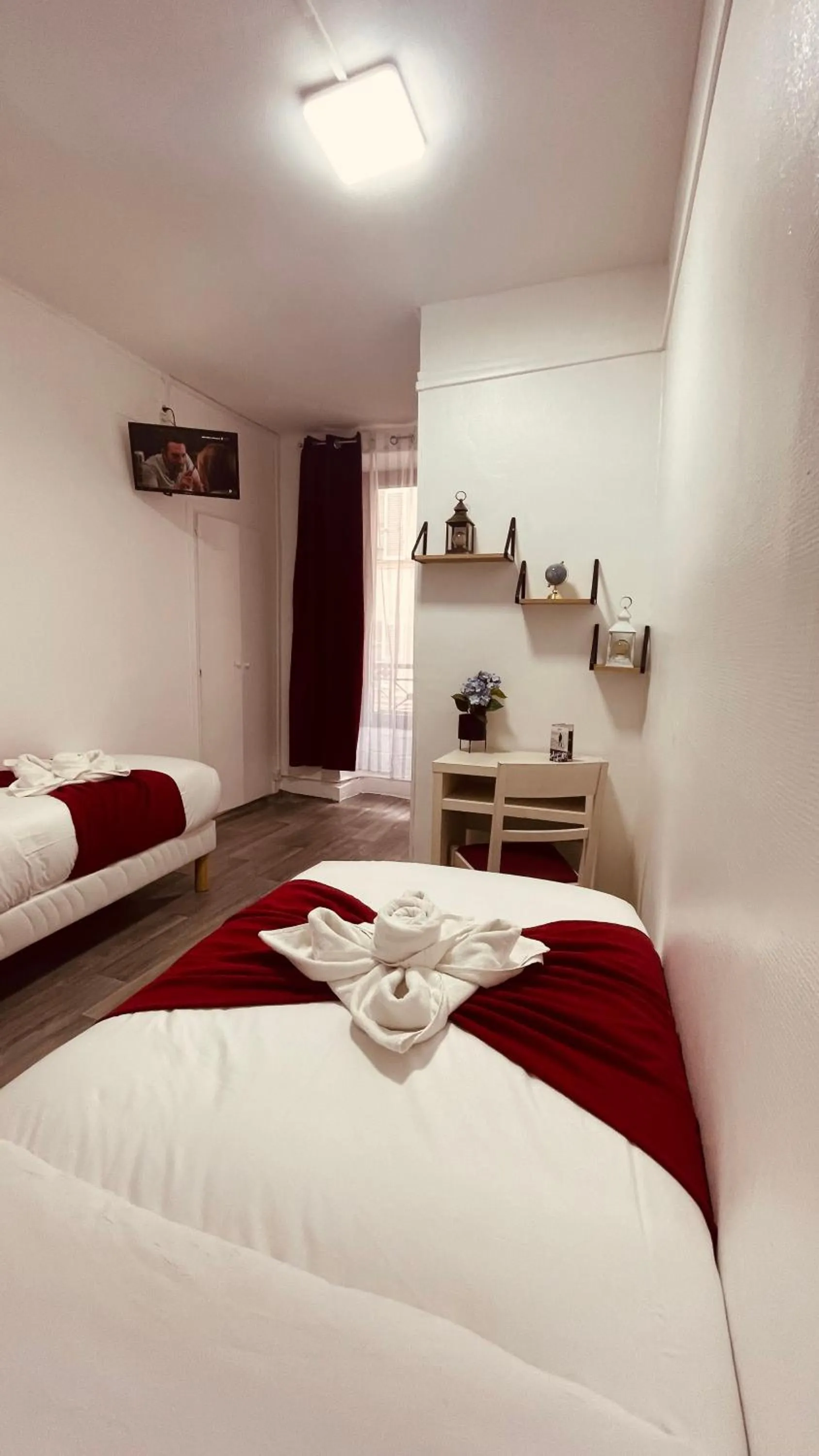 HOTEL LOUVAIN