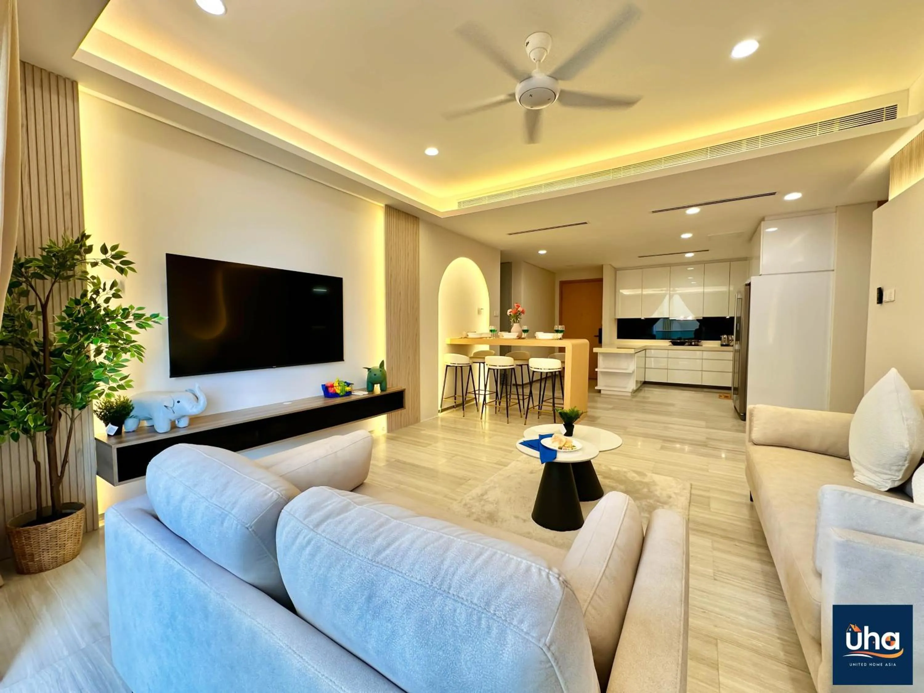 Bed in Pine Tree Suites by RR JBcity