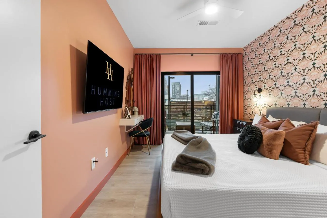 Bedroom, Bed in Hyve