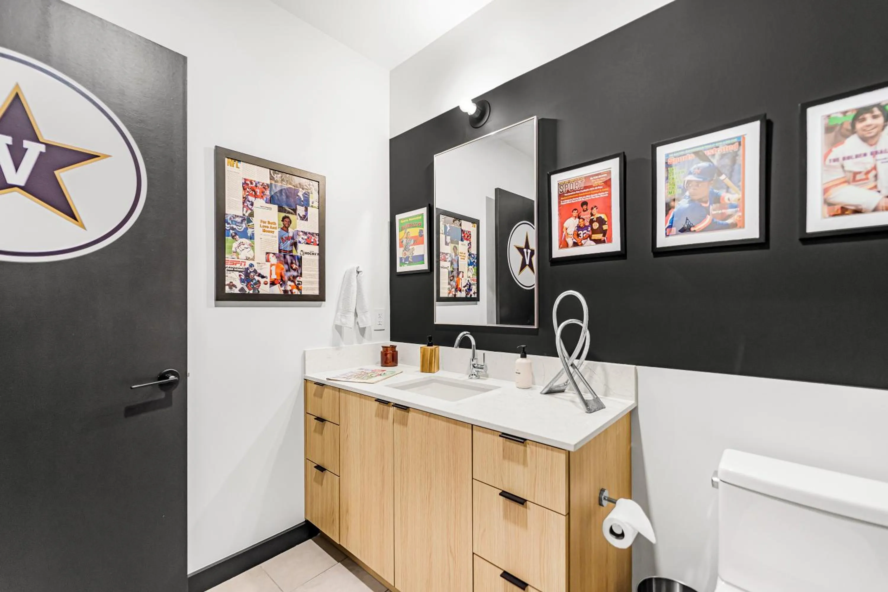 Bathroom in Hyve