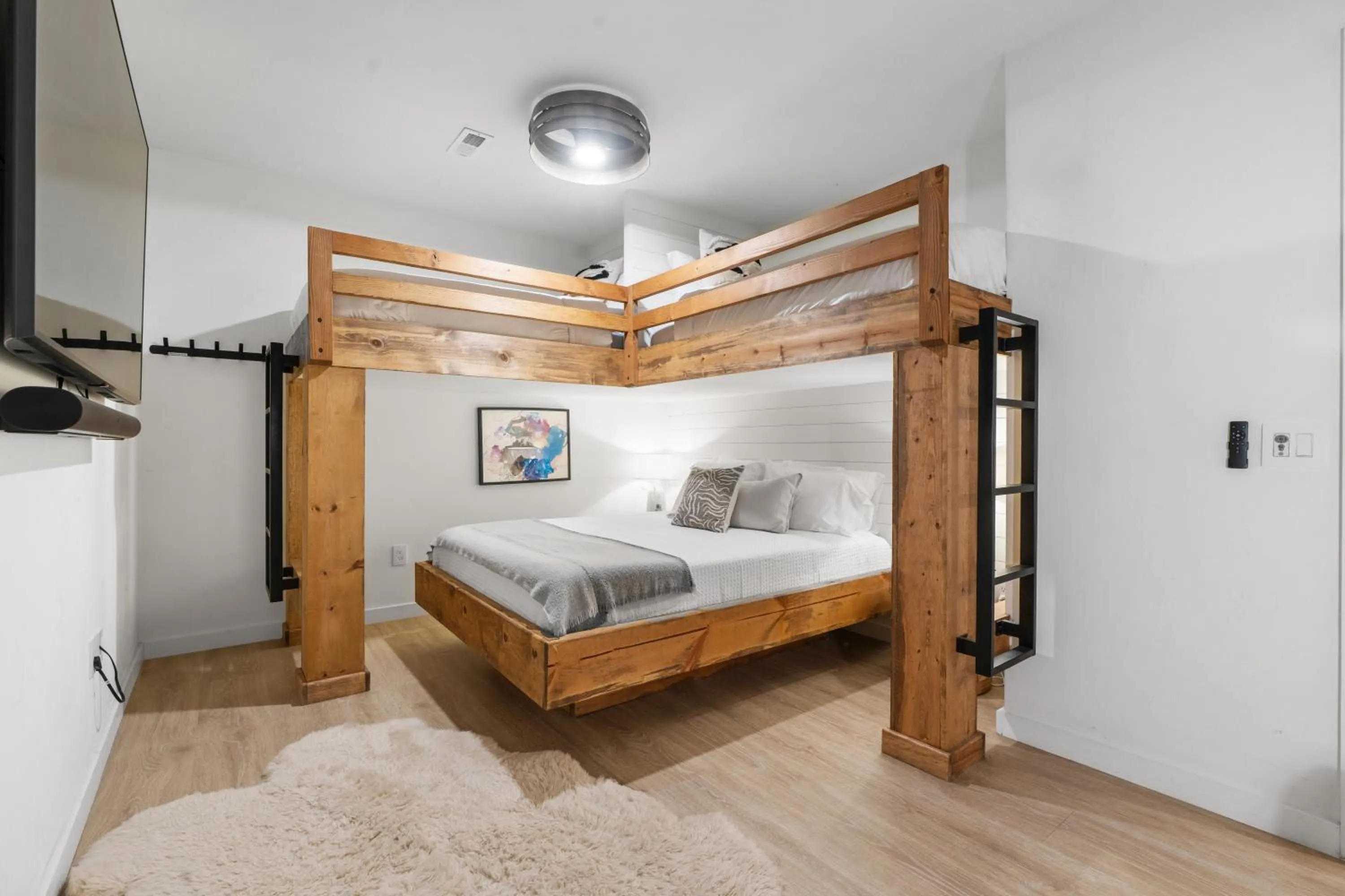 Bed in Hyve
