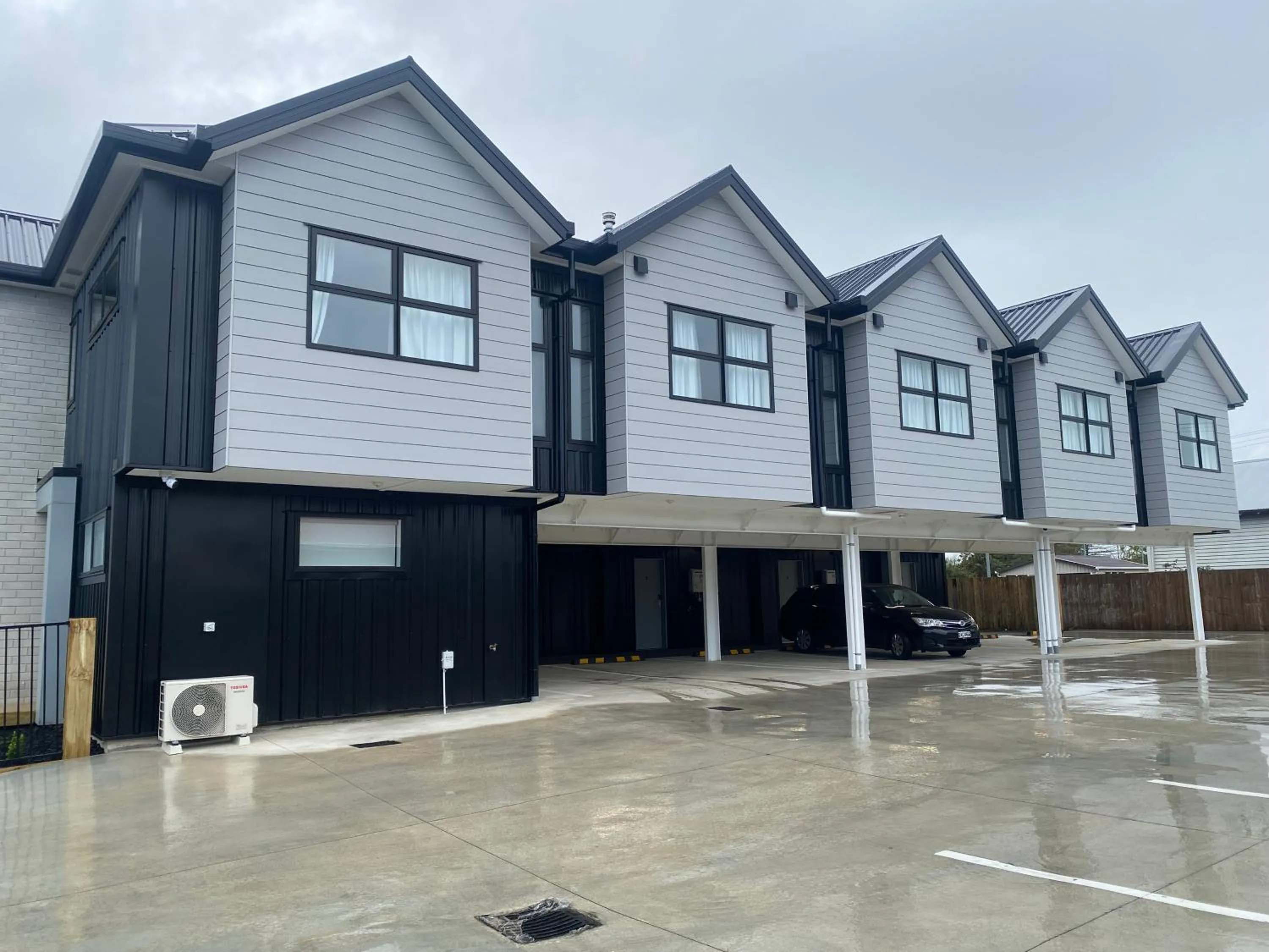 Parking in Norton Motel