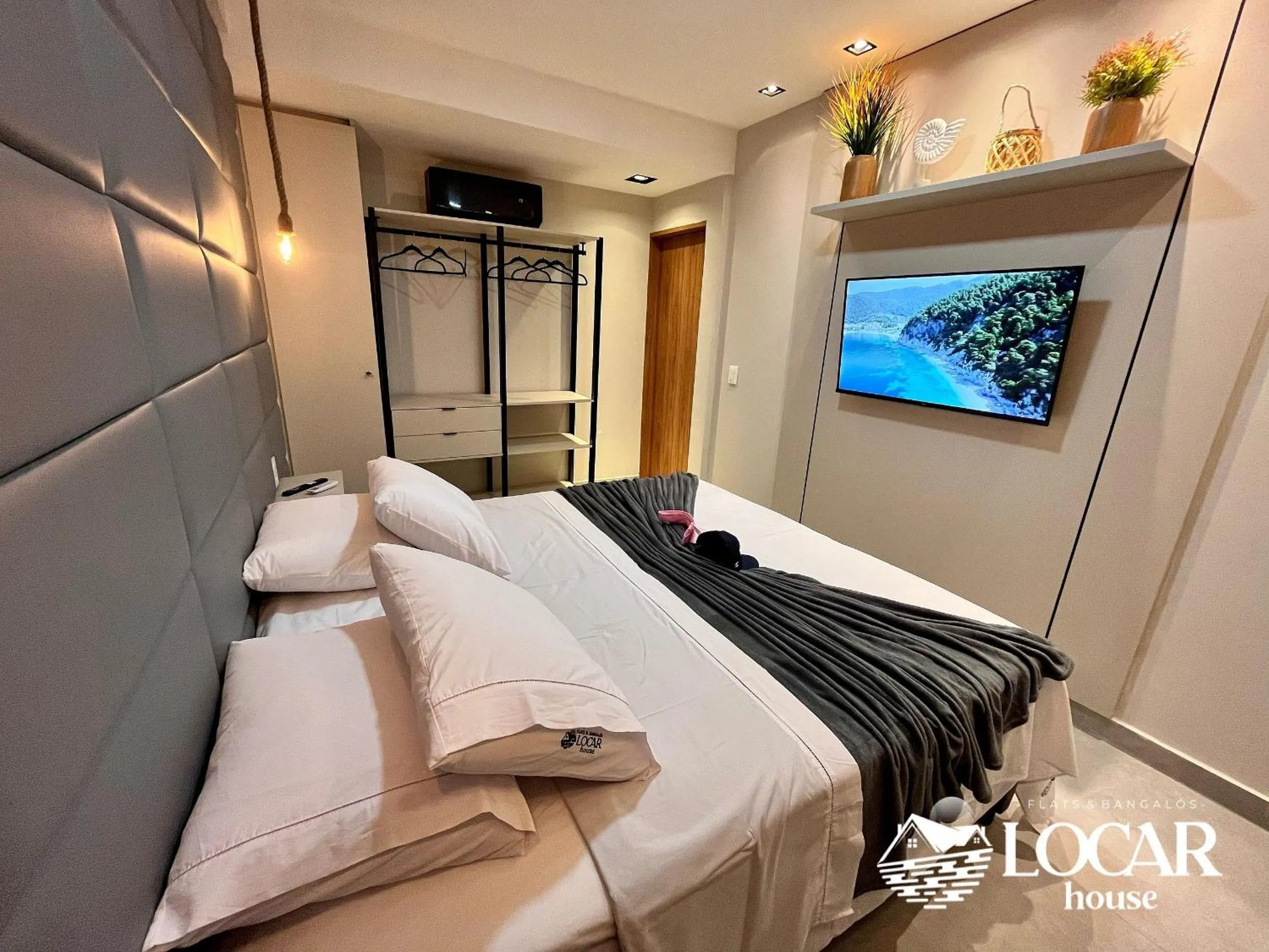 Photo of the whole room, Bed in Flat Luxo com piscina privativa Resort île de Pipa Locar House