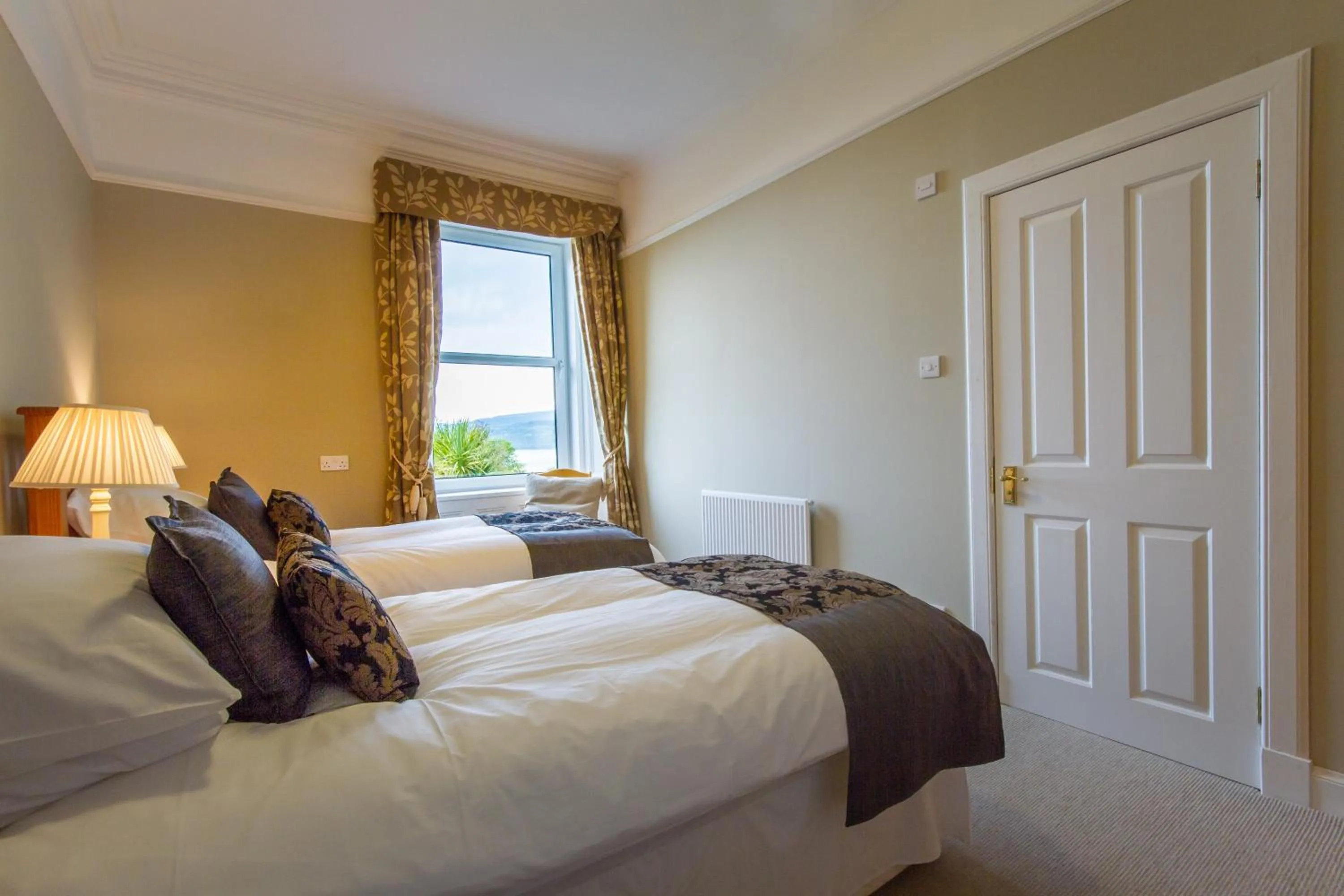 Photo of the whole room, Bed in The Arran Lodge & Arran Sleep Huts
