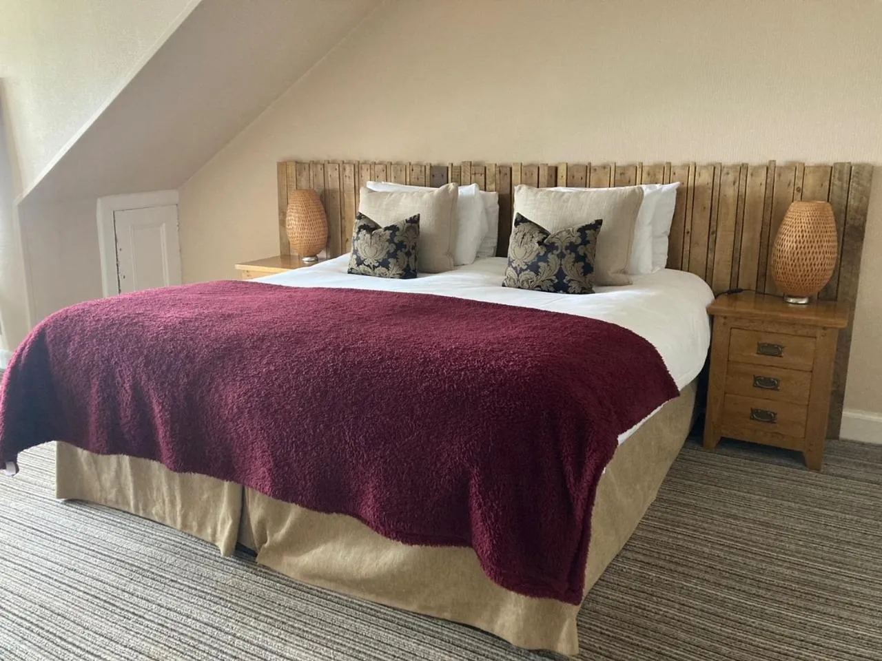 Bed in The Arran Lodge & Arran Sleep Huts