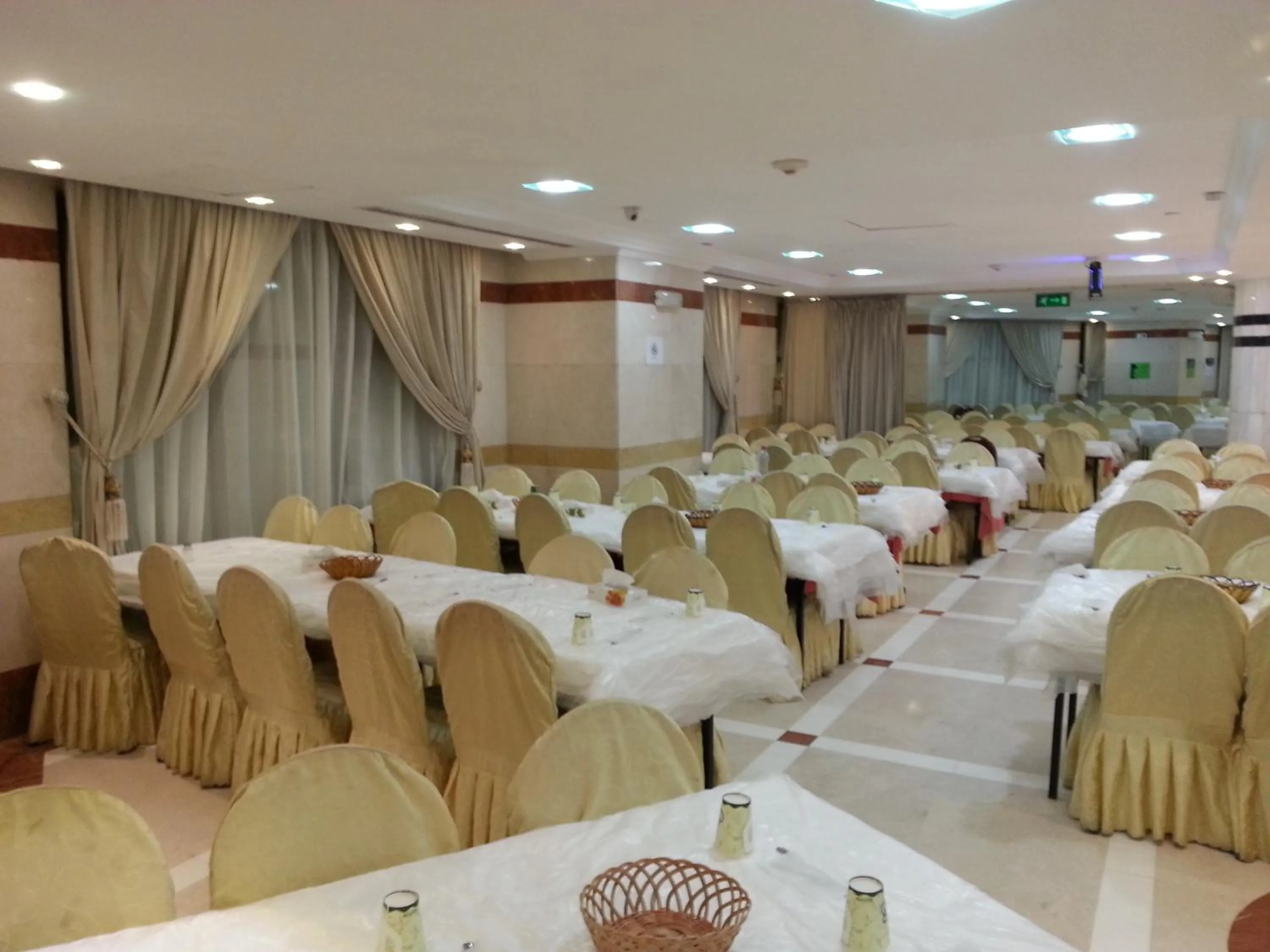 Banquet/Function facilities in Manazel Alaswaf Hotel