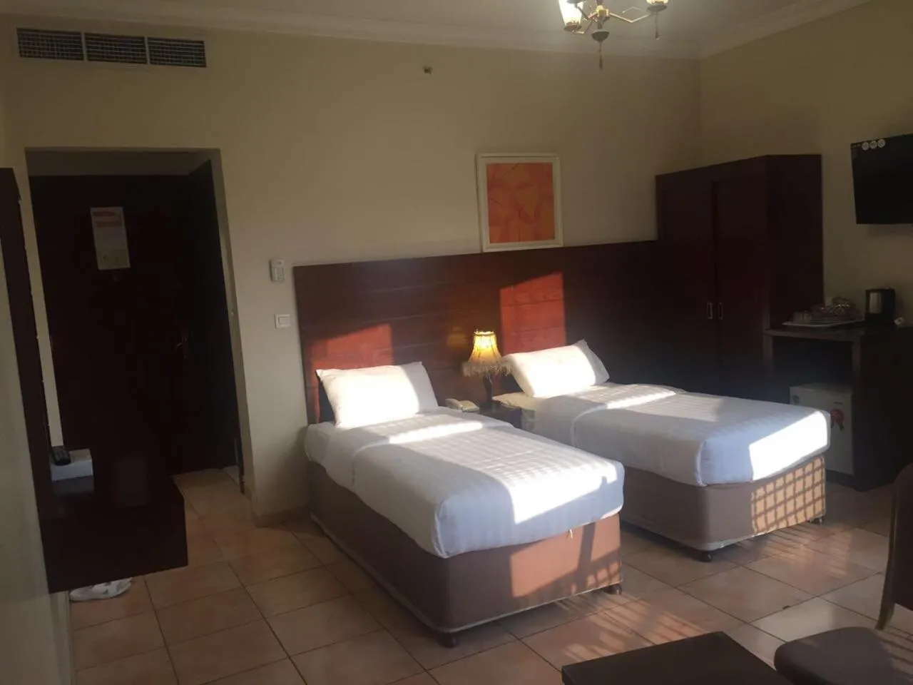 Bed in Manazel Alaswaf Hotel