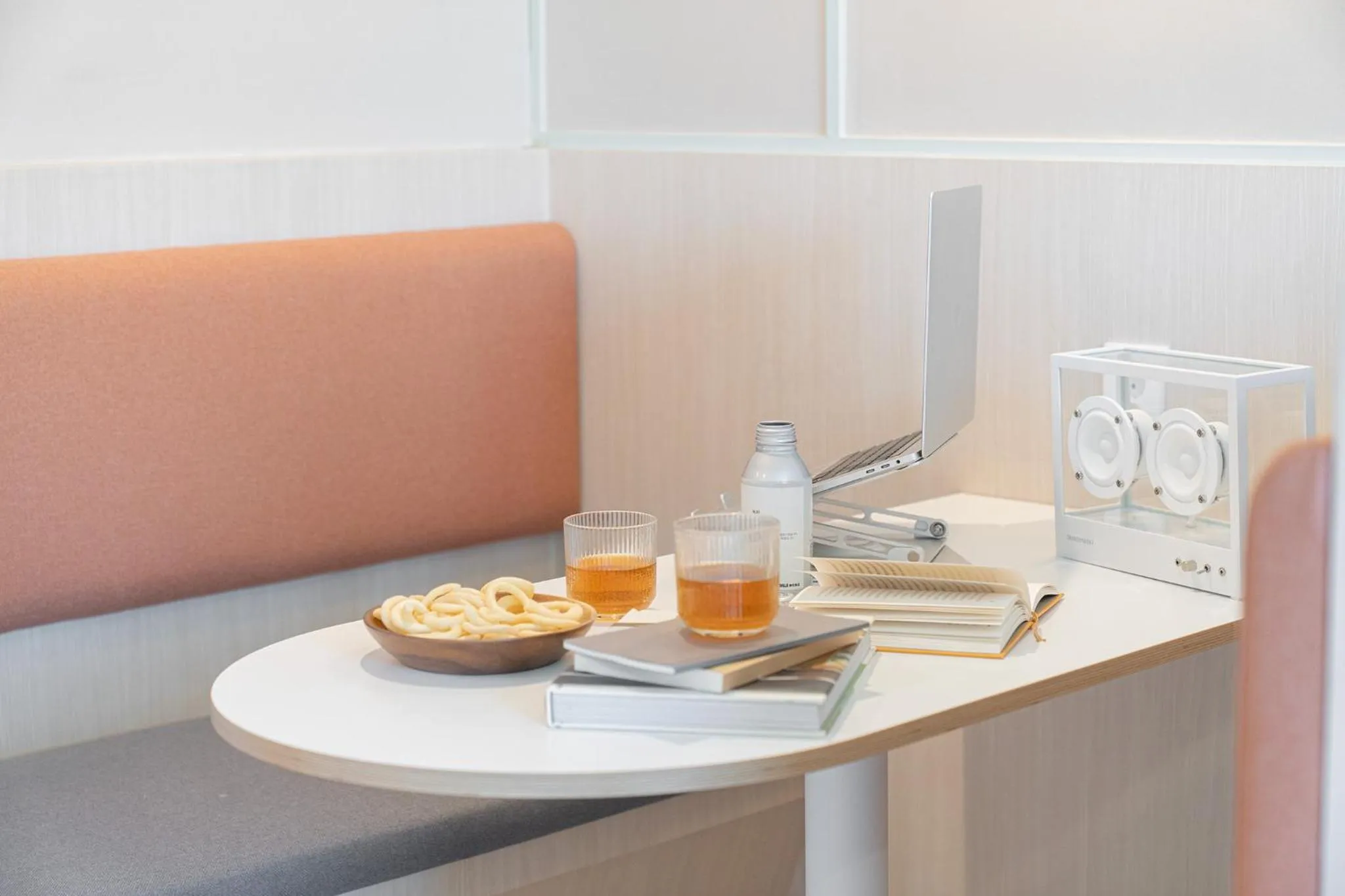 Food in Workers Hotel Ansan by Aank