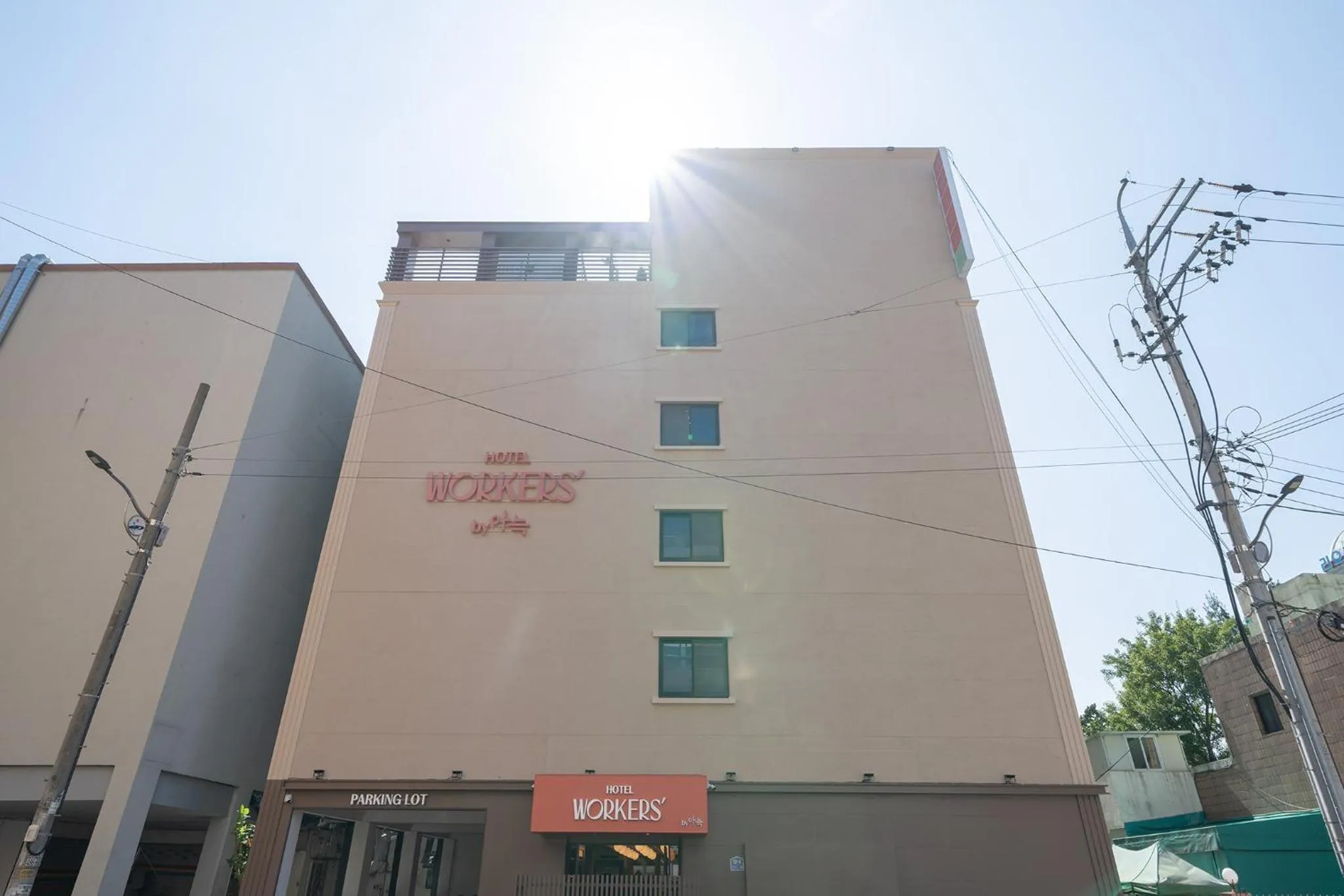 Property building in Workers Hotel Ansan by Aank