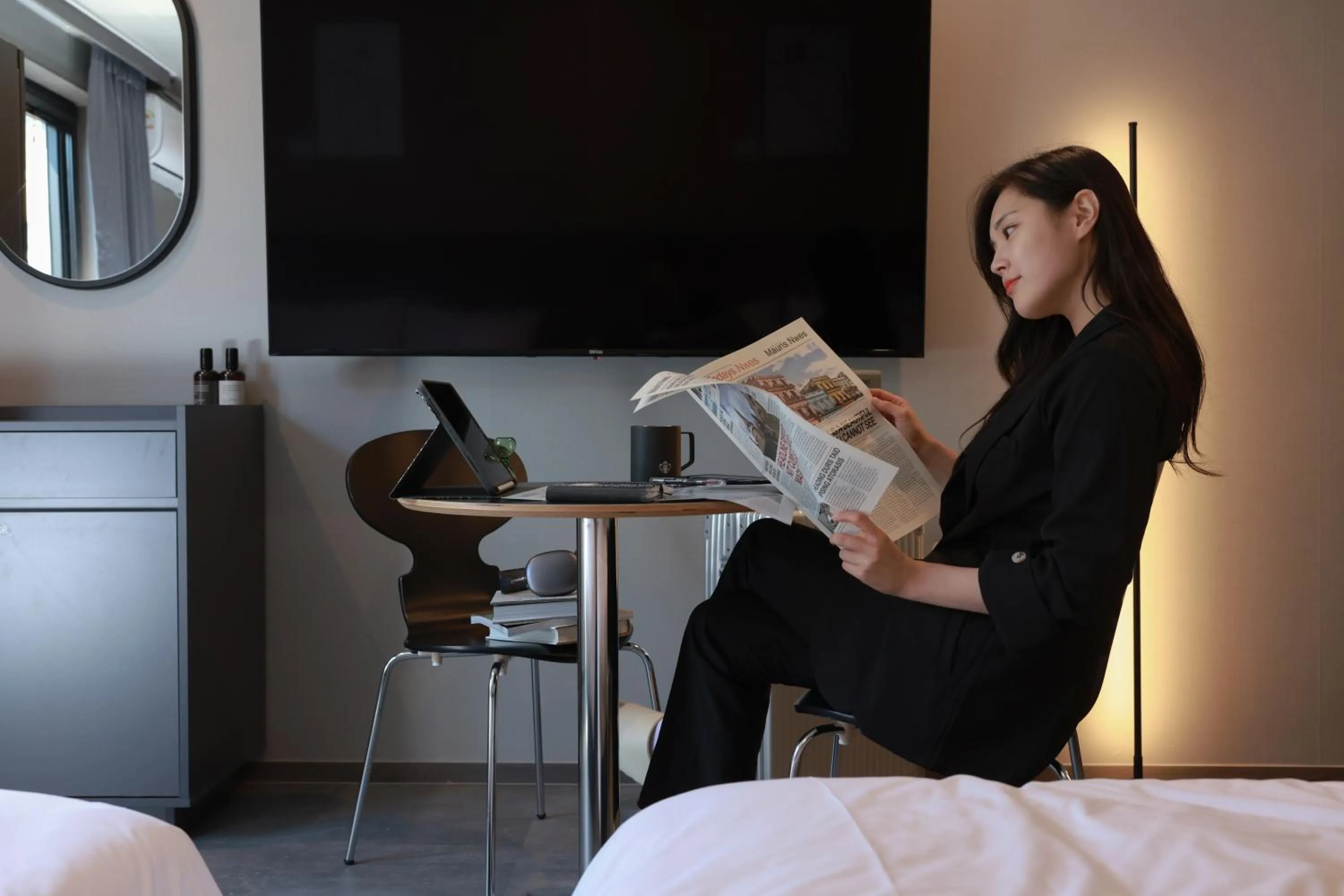 People, Bed in Workers Hotel Ansan by Aank