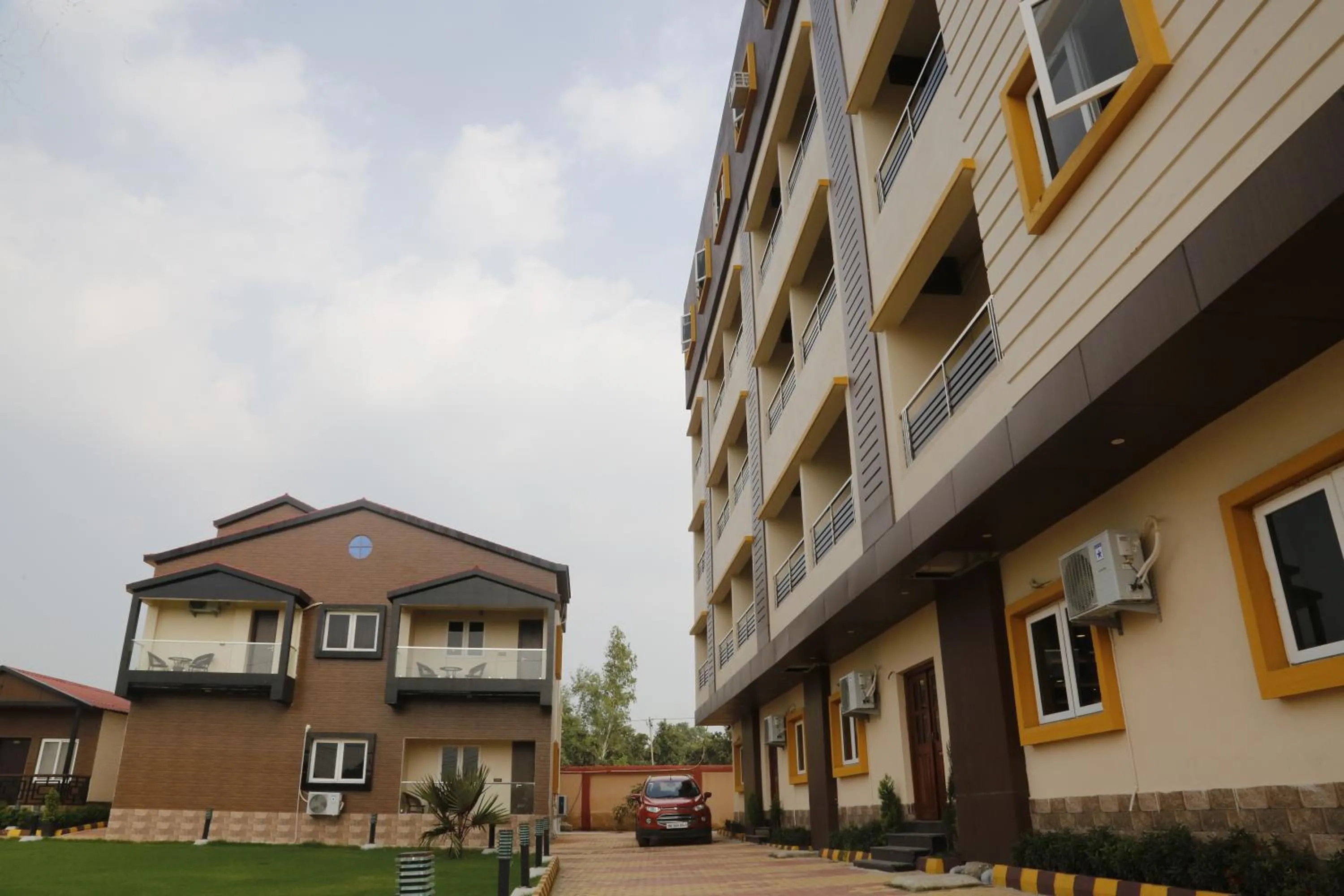 Property building in JHARNA RESORT