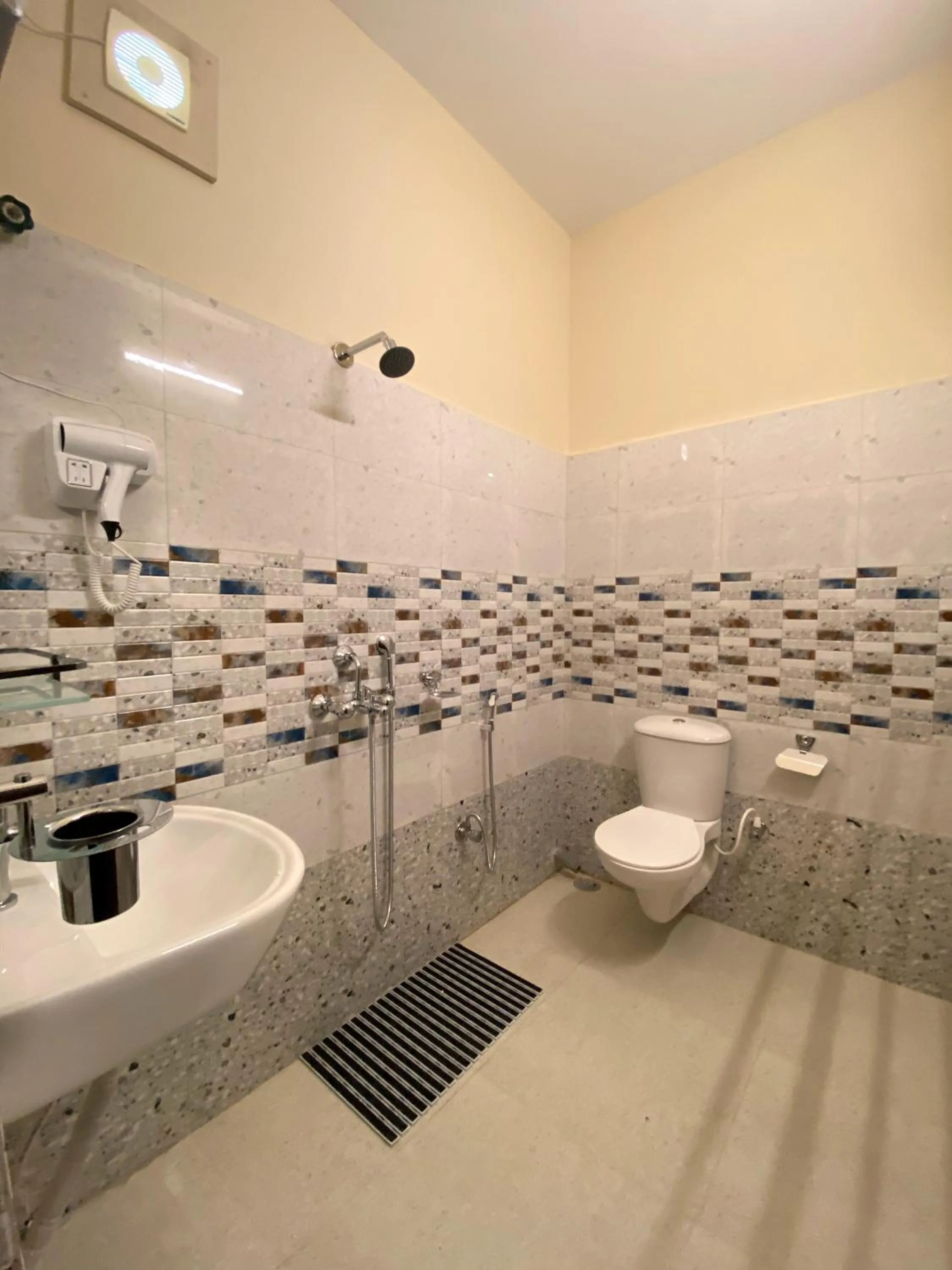 Bathroom in JHARNA RESORT