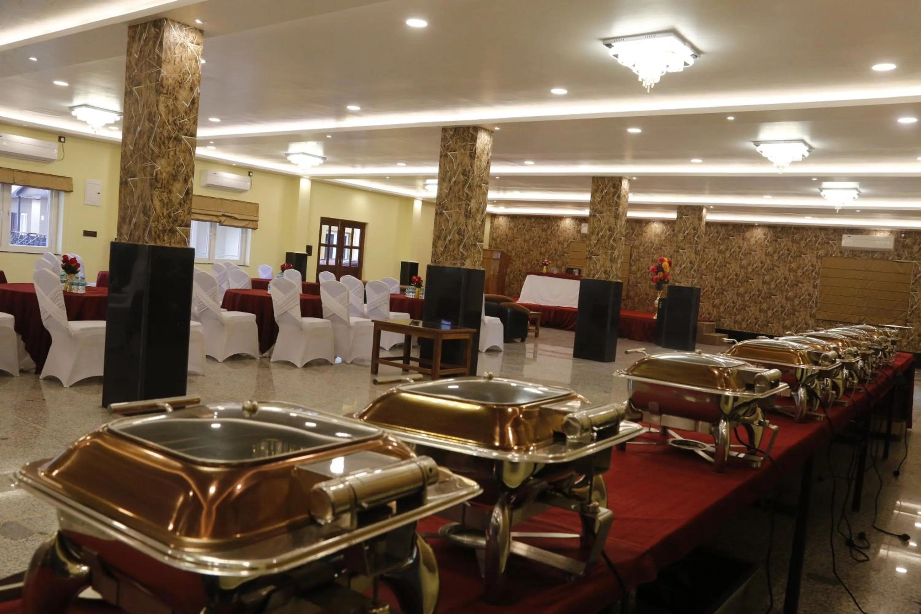 Banquet/Function facilities in JHARNA RESORT