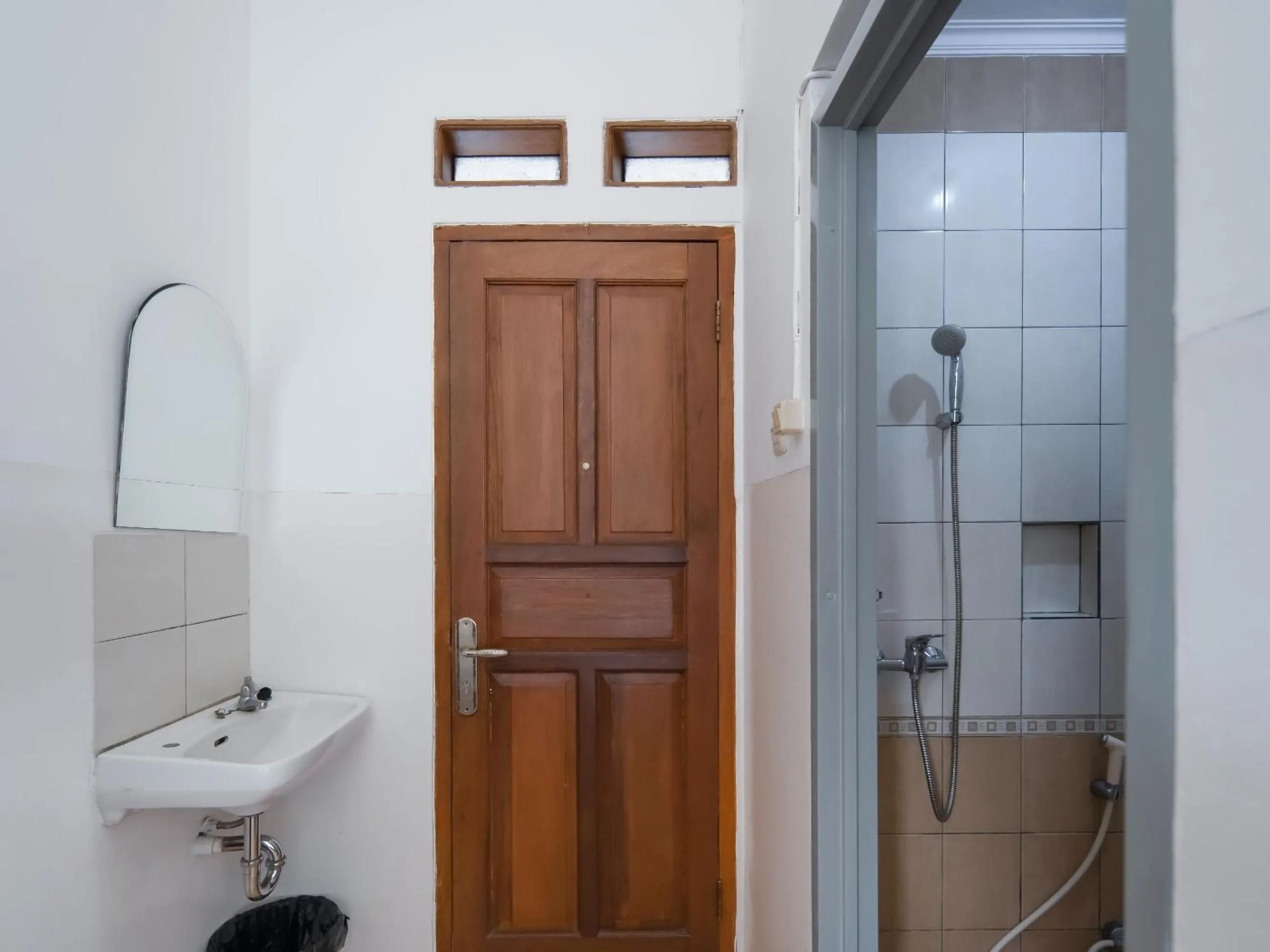 Bathroom in Cove Horizone