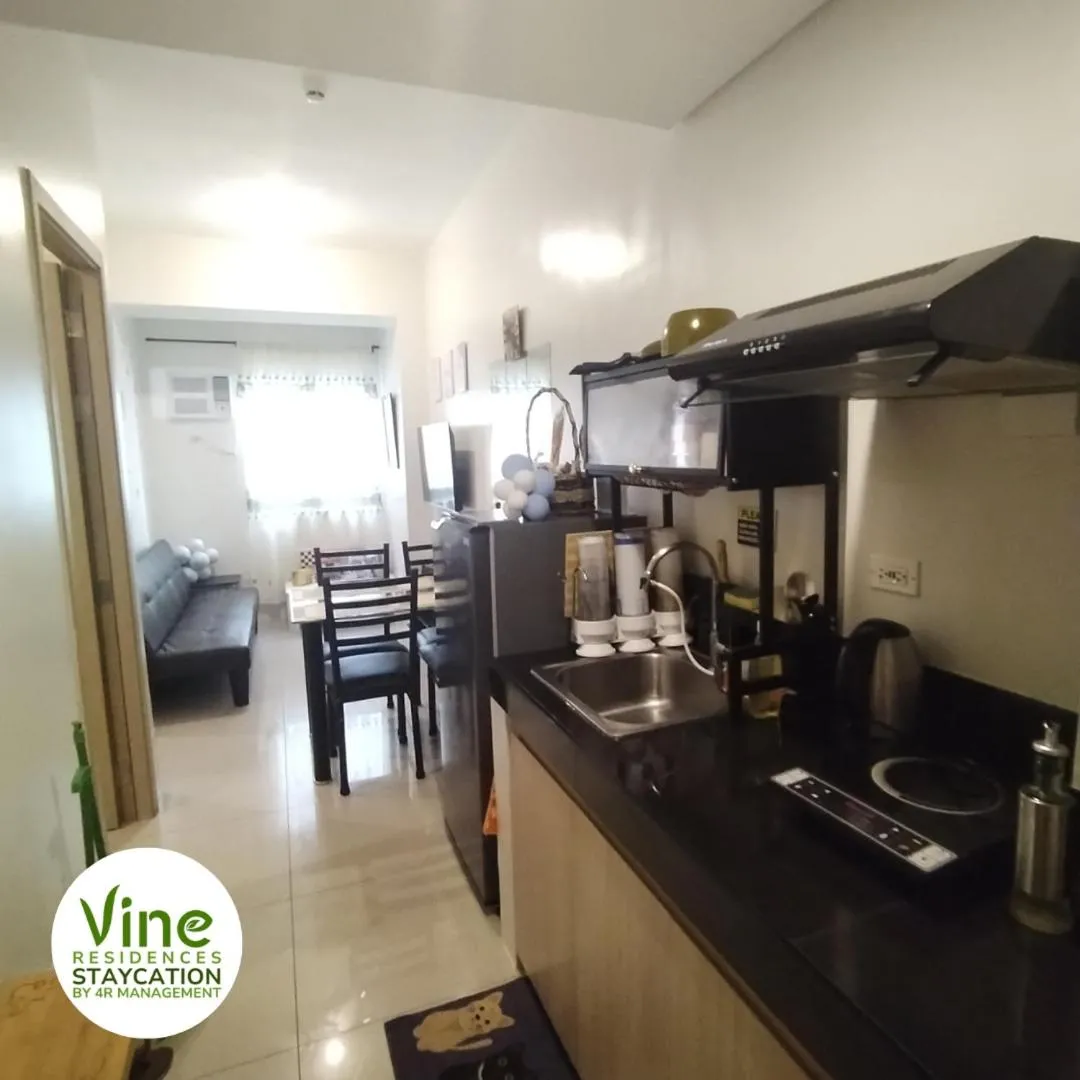 Vine Residences Staycation