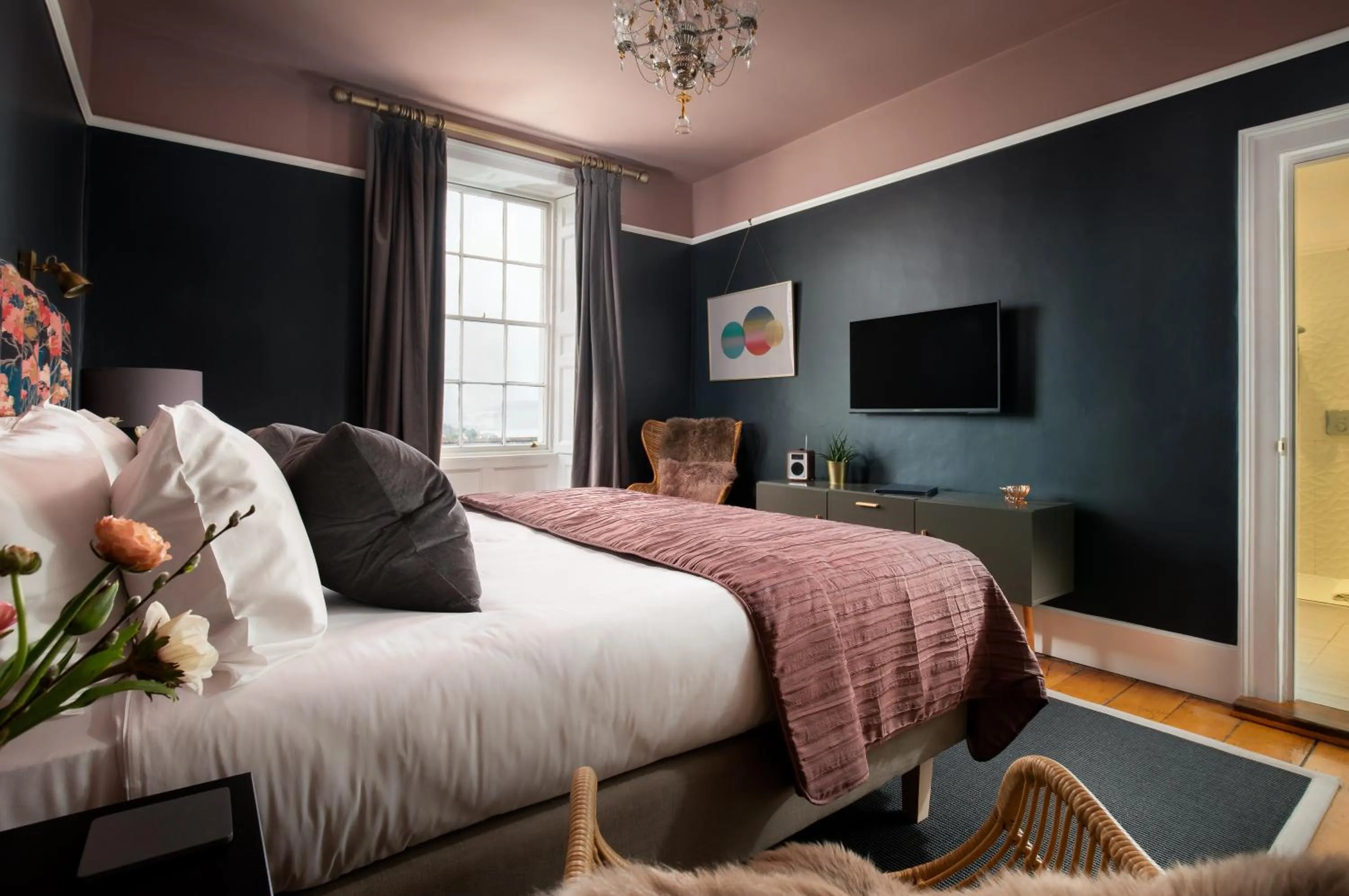 TV and multimedia in Dorset House