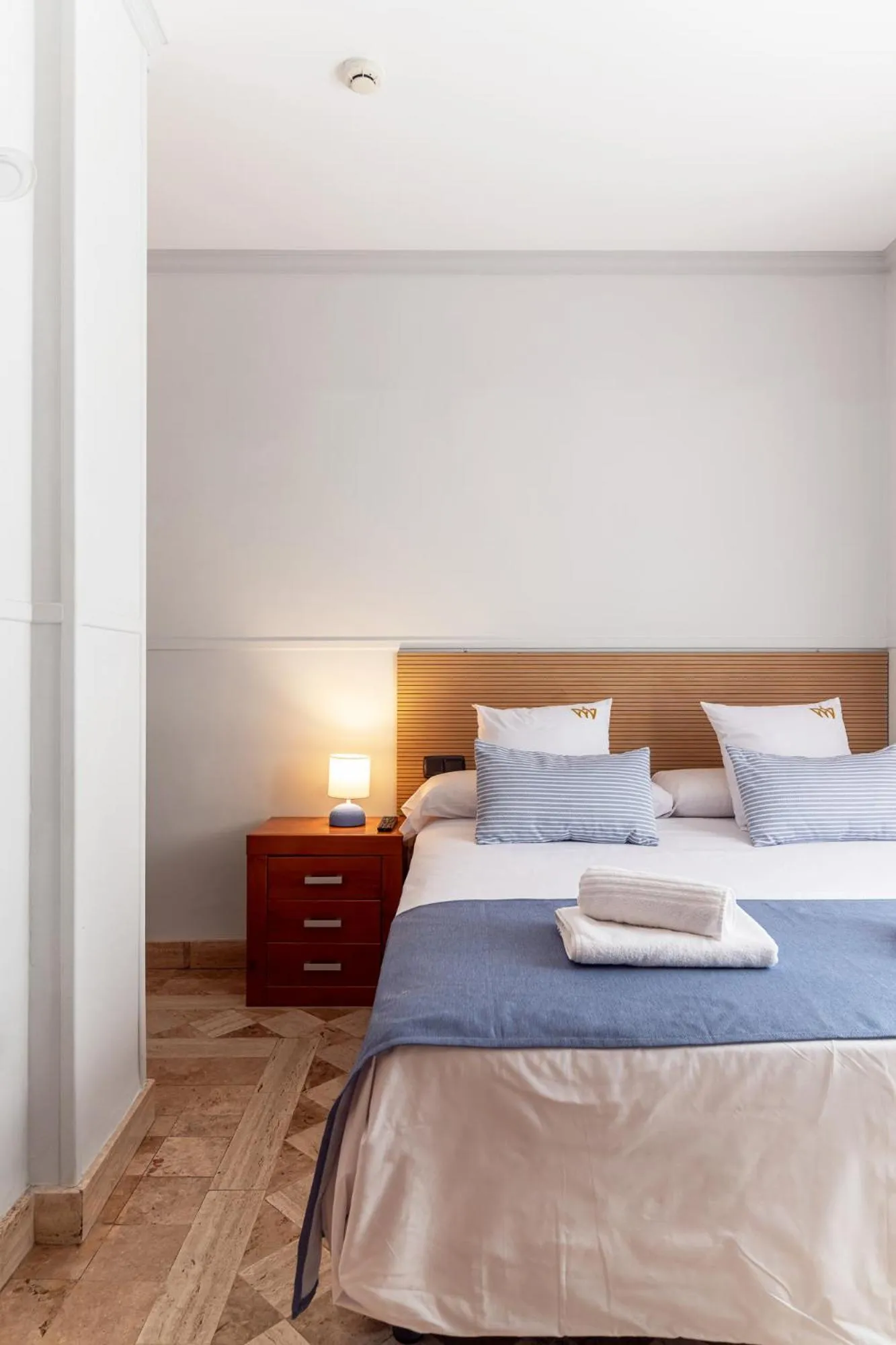 Bed in Hotel Reina Mora