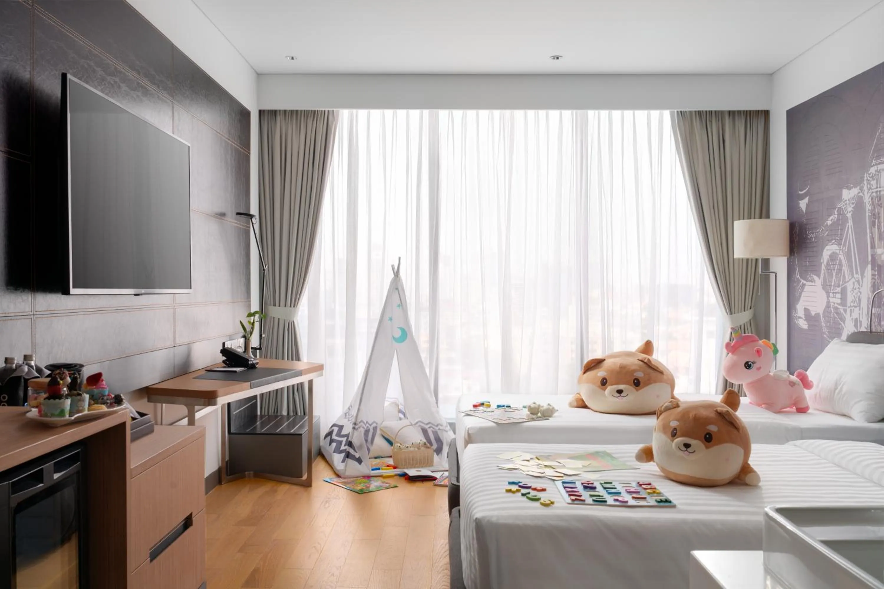 Family, Bed in Novotel Phnom Penh BKK 1