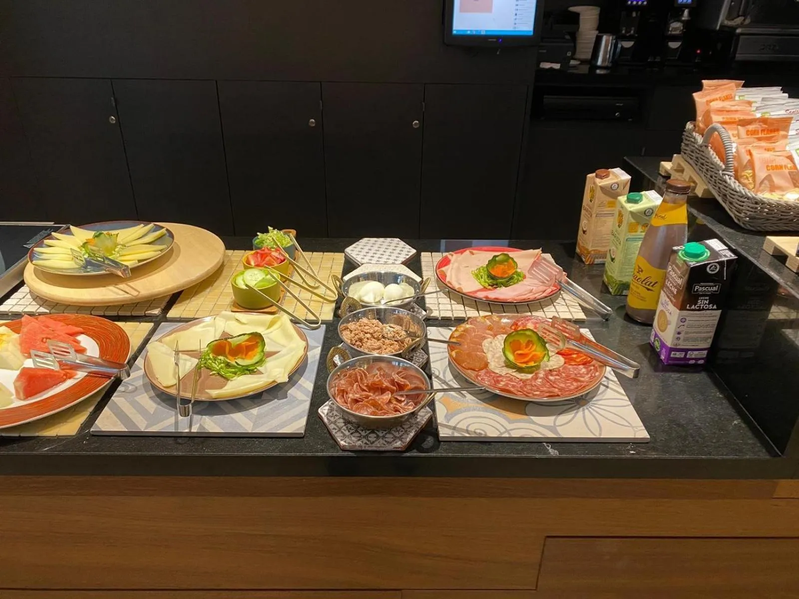 Breakfast in Hotel Raval de la Mar