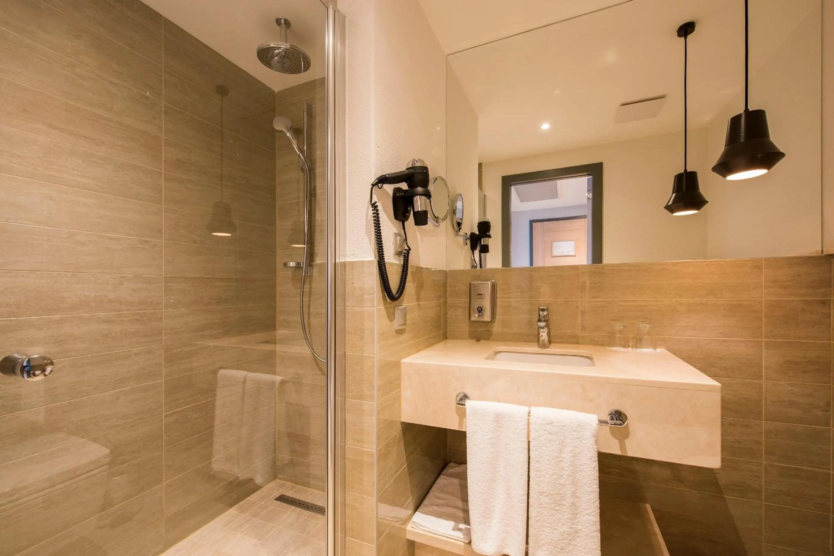 Shower in TUI BLUE Seno - Adults Only