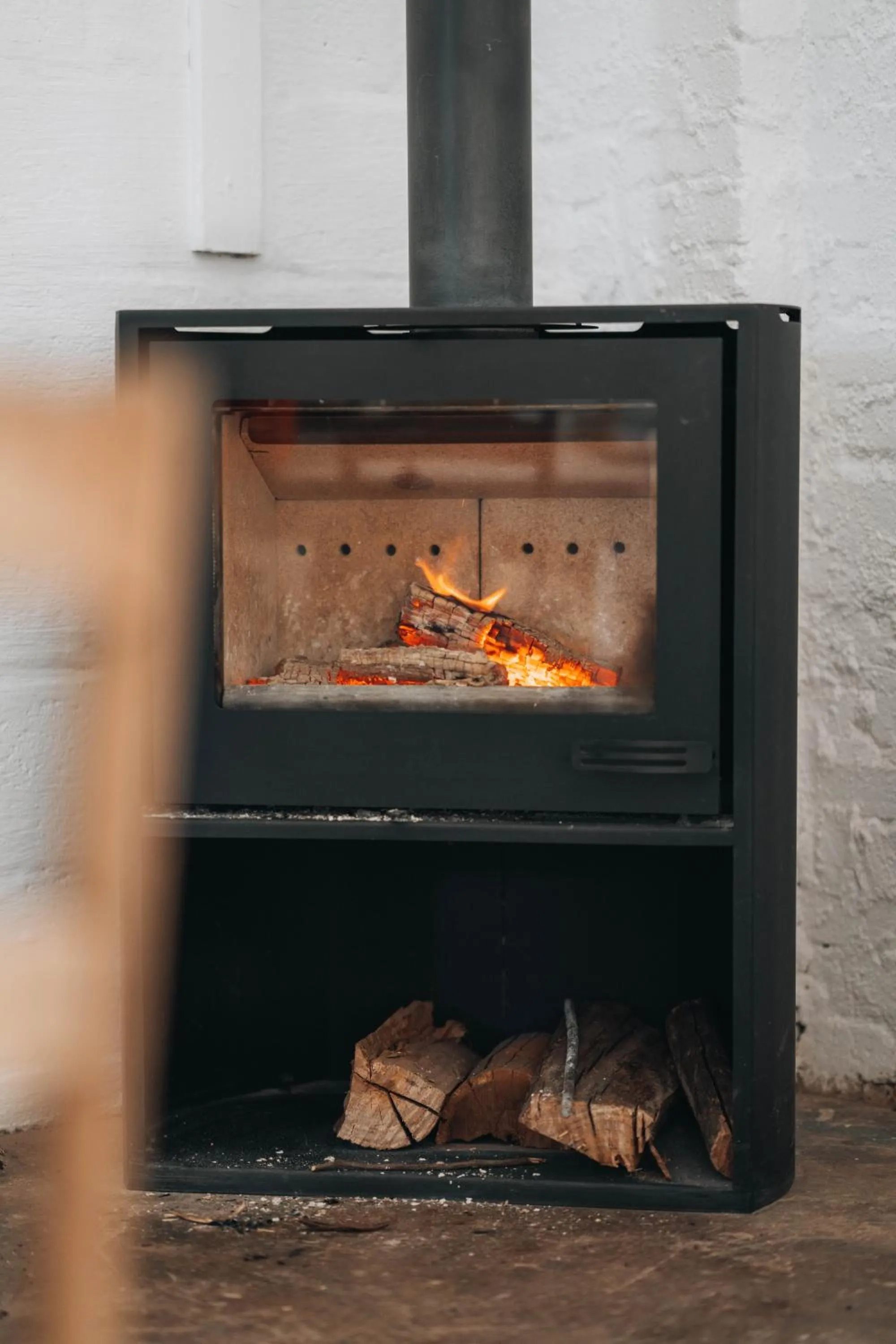 Restaurant/places to eat in FARMHOUSE58