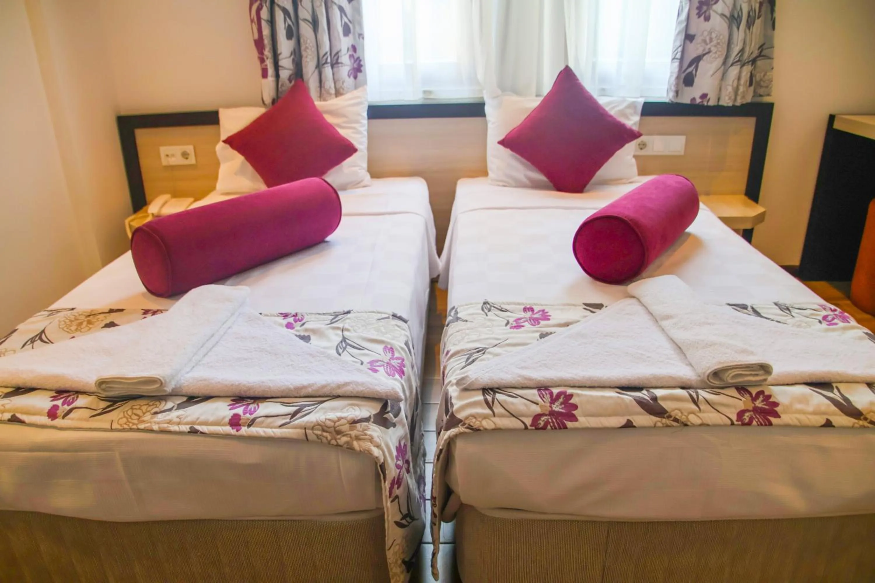 Photo of the whole room in Hermes Hotel