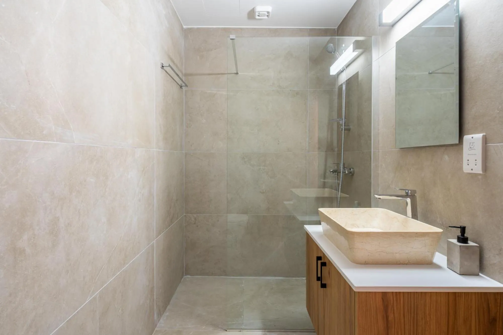 Shower in Stone Court Boutique Studios