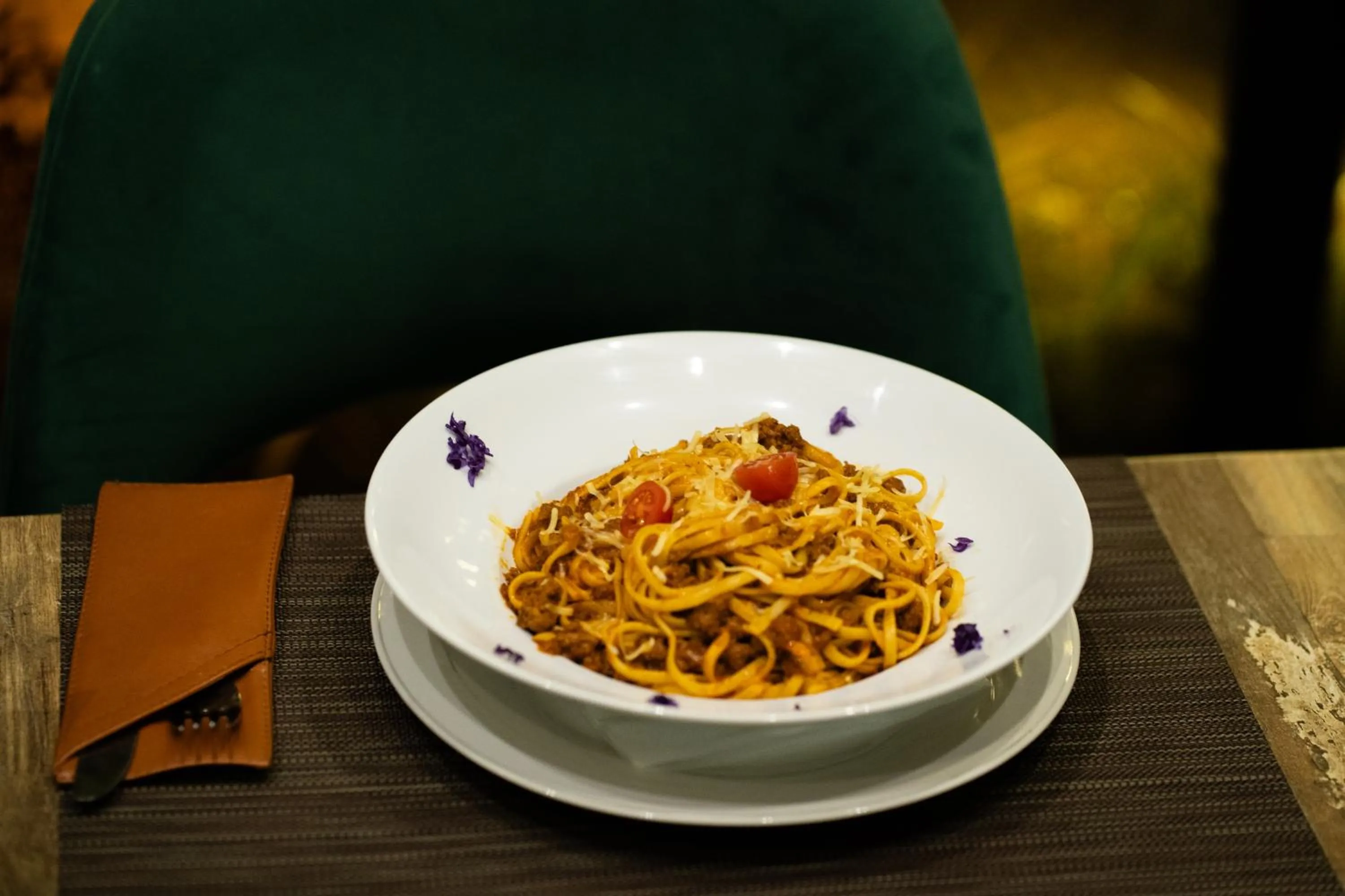 Food and drinks in Razane Hôtel