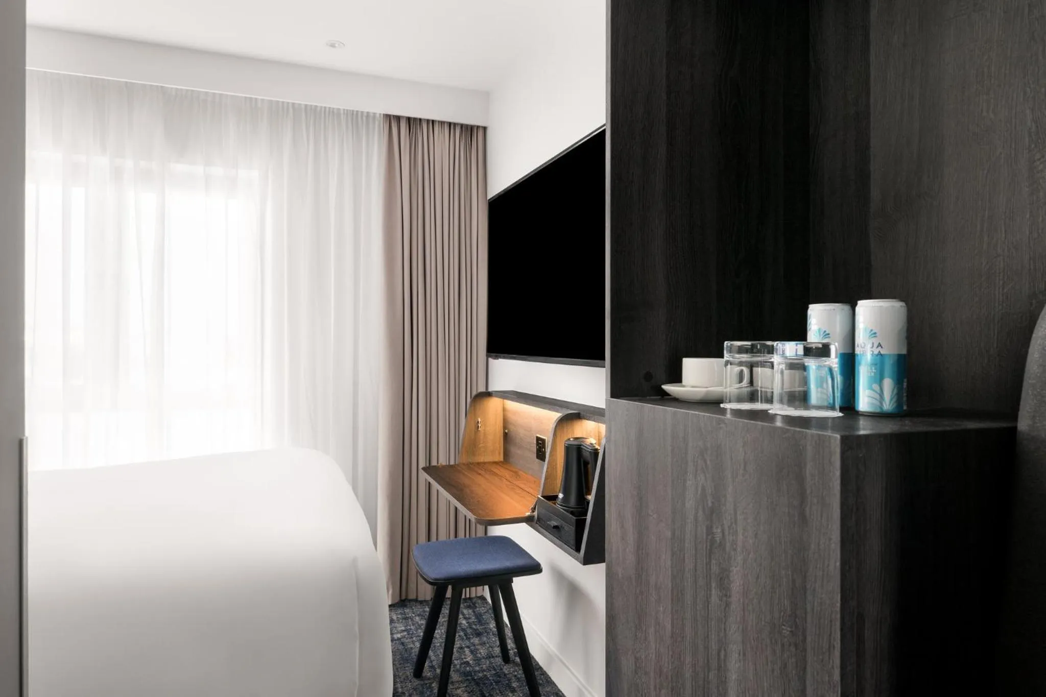 Bedroom in voco London Marylebone by IHG