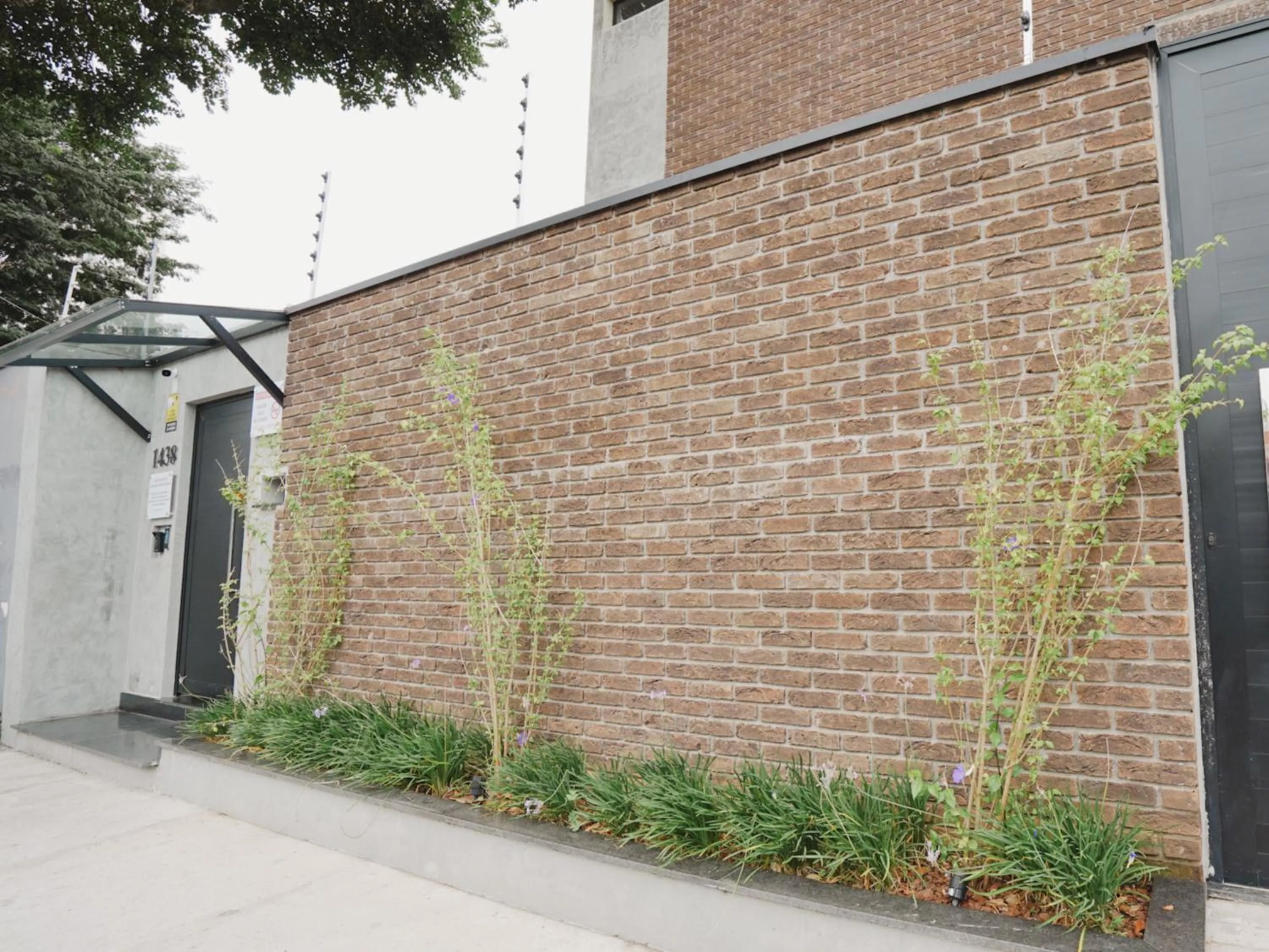 Facade/entrance in Apê Brooklin -Berrini