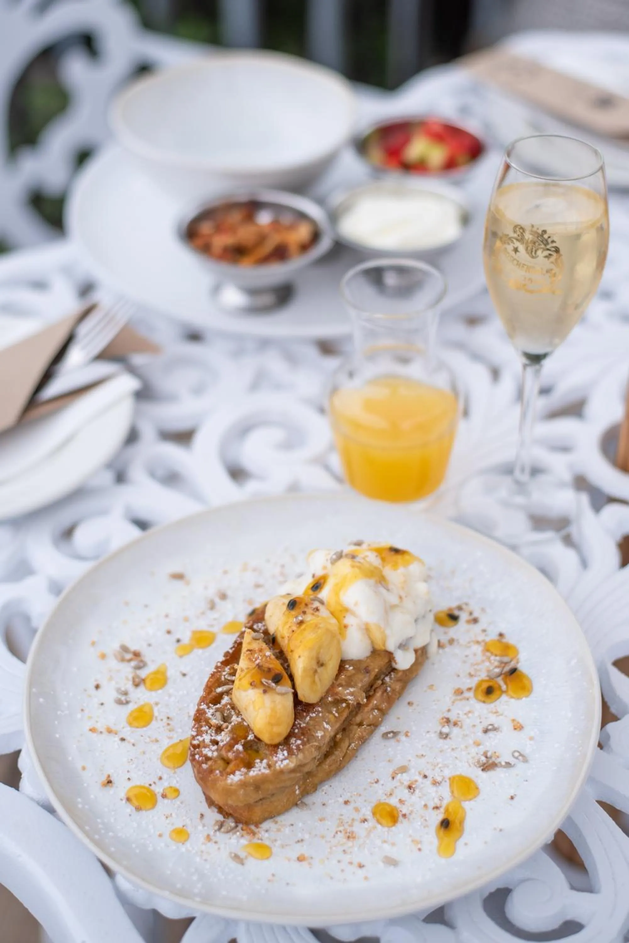 Food and drinks in The Ivory Haus