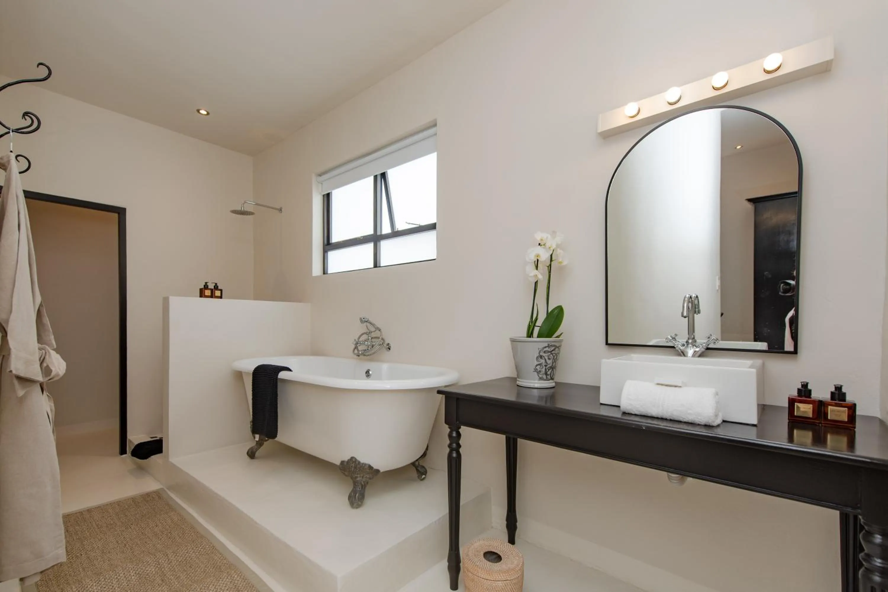 Bathroom in The Ivory Haus