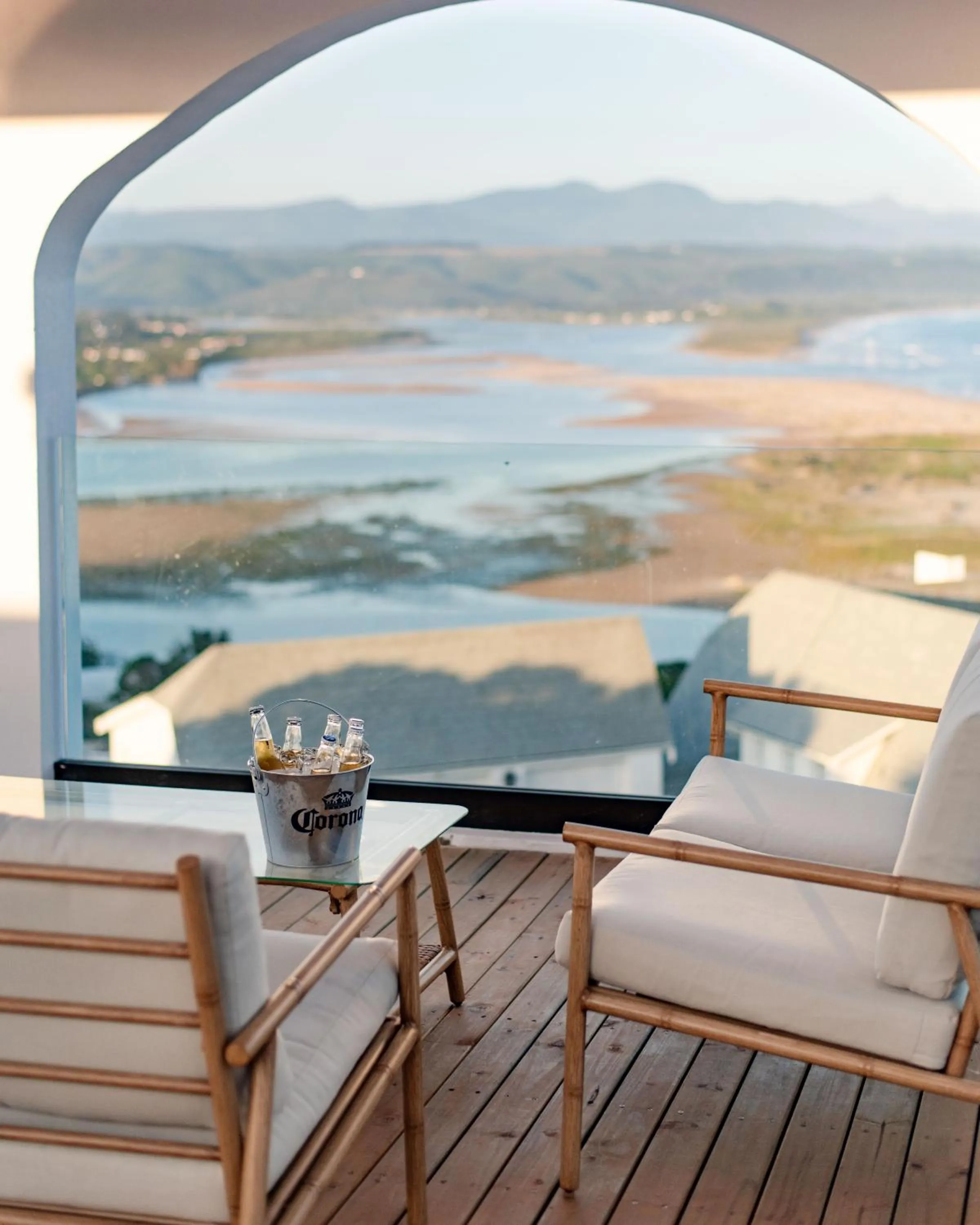 Restaurant/places to eat in The Ivory Haus