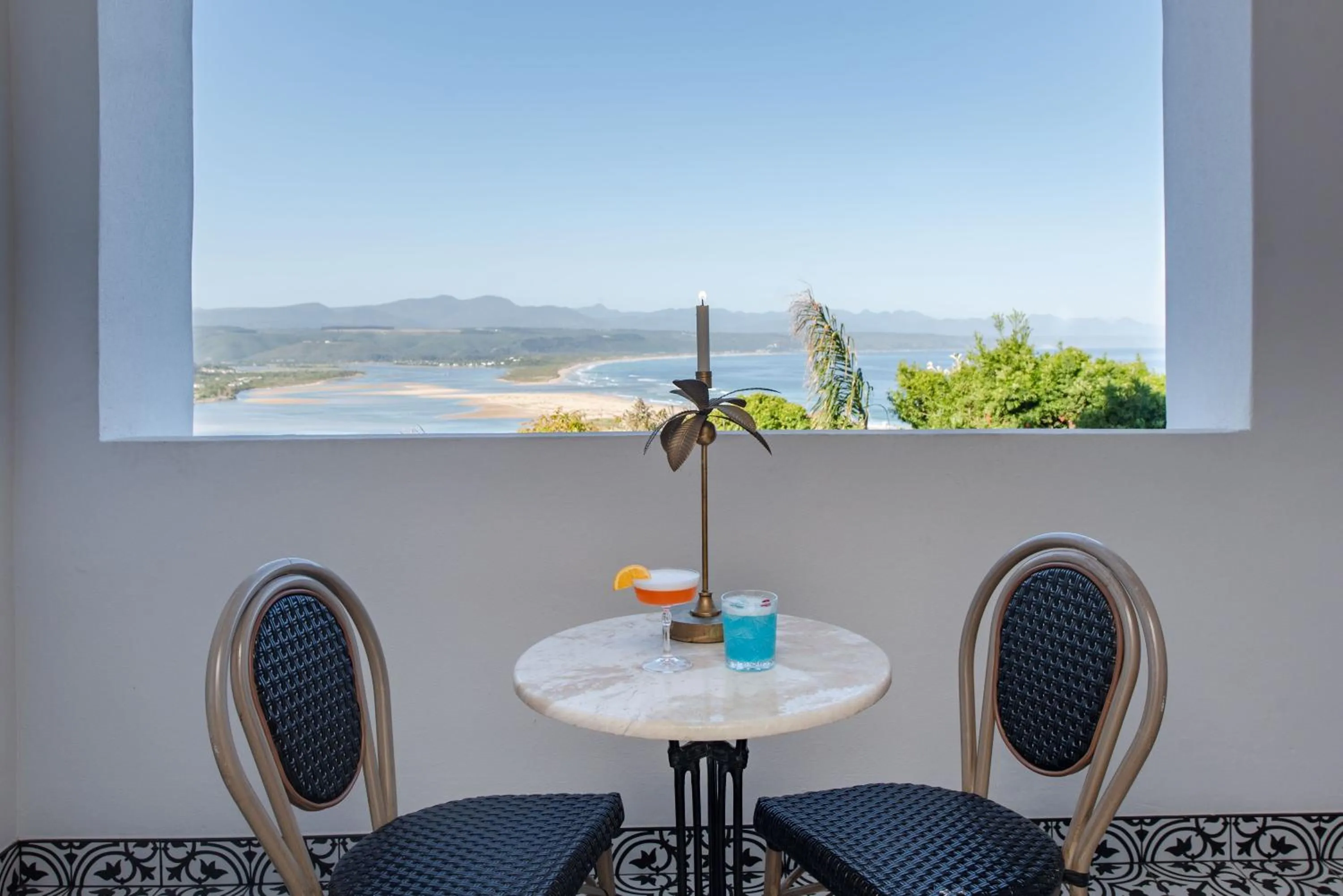 Day in The Ivory Haus