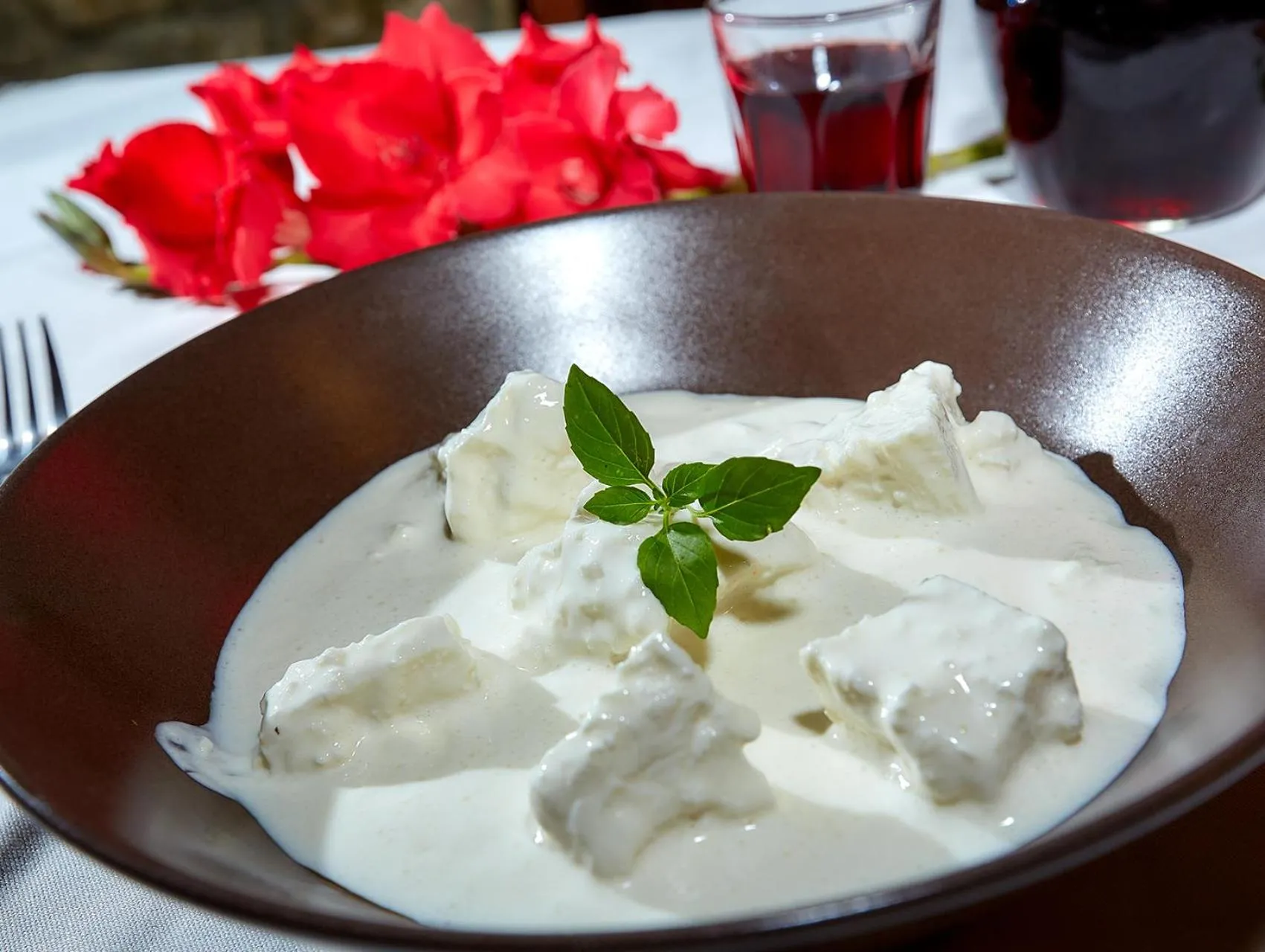 Lunch in Palios Stathmos