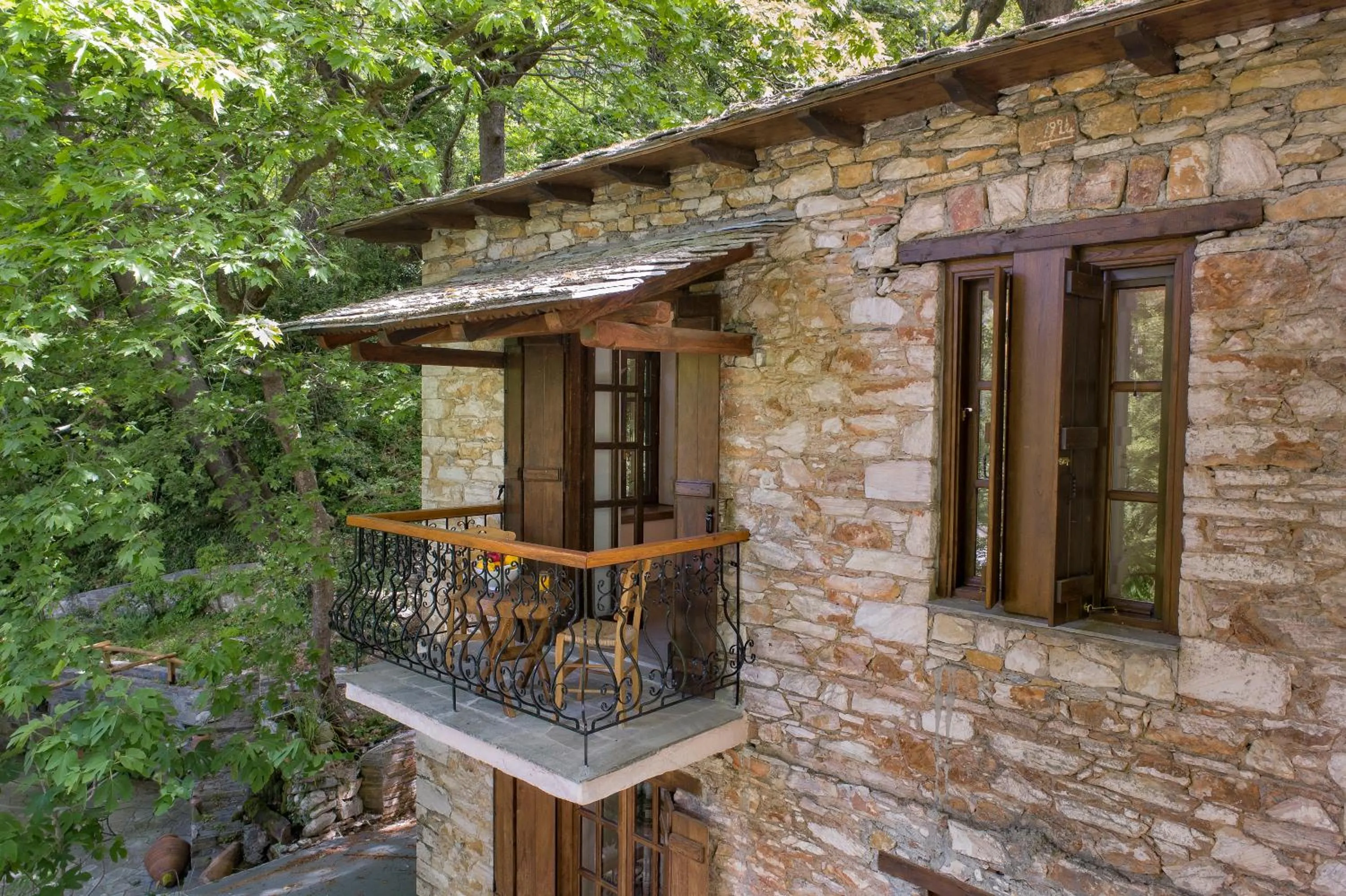 Balcony/Terrace in Palios Stathmos