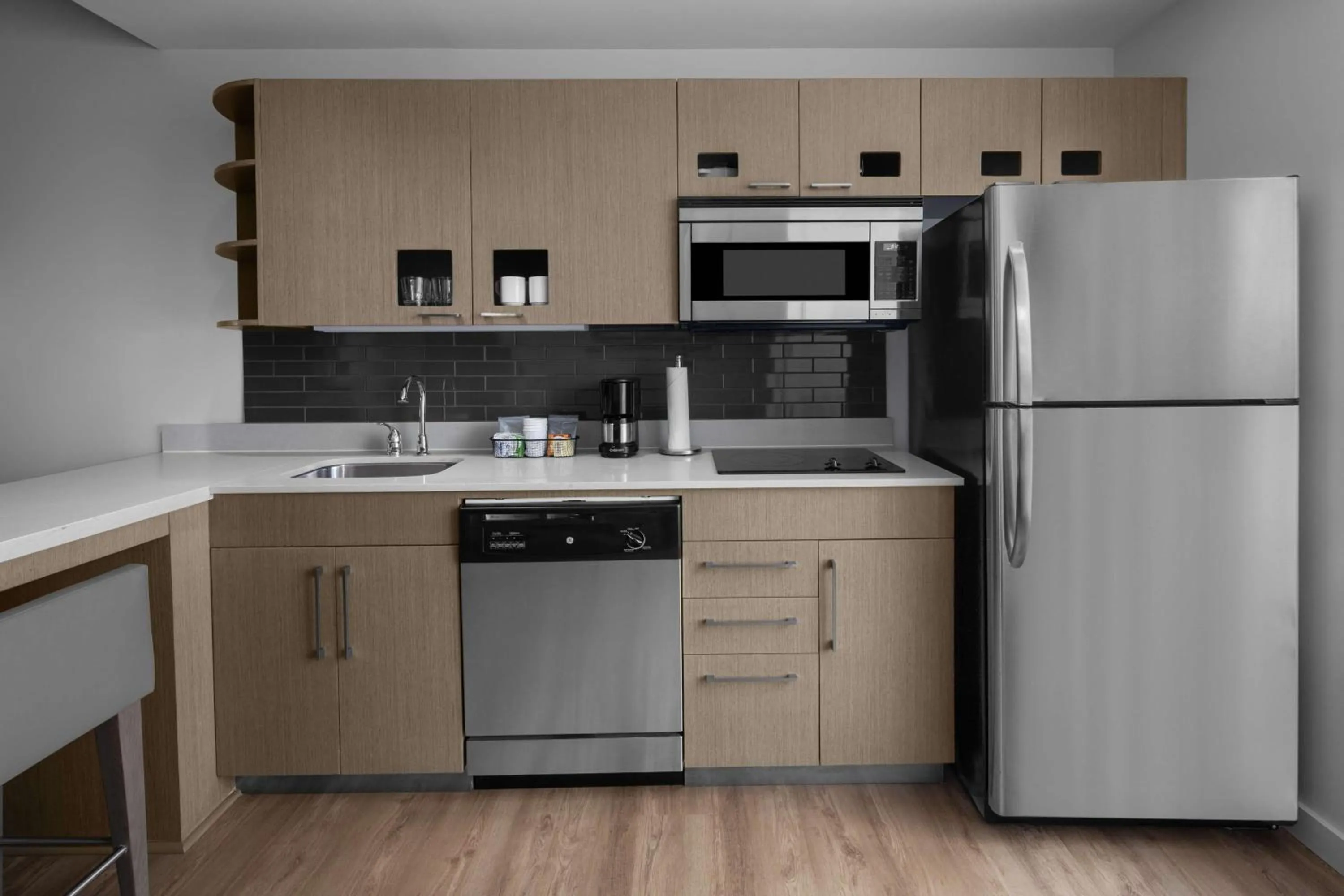 Photo of the whole room in Hyatt House Raleigh North Hills